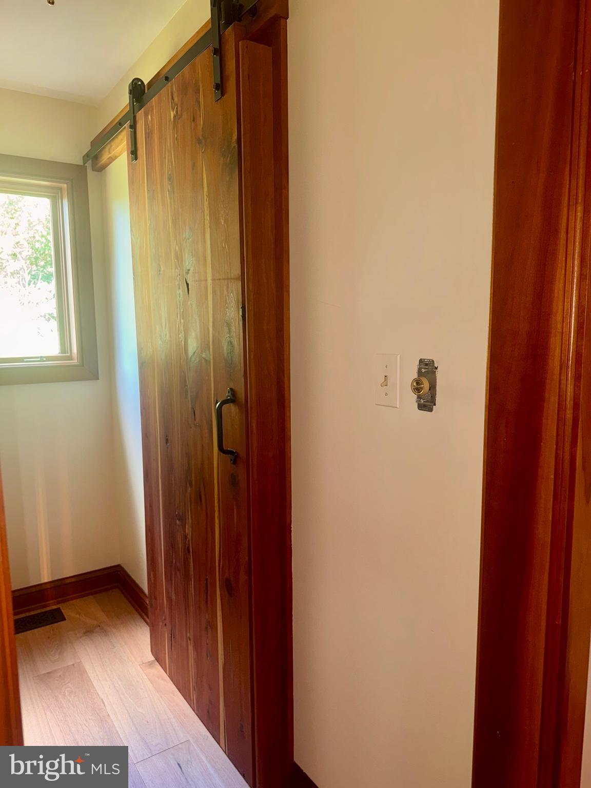 DAVIDSONVILLE - Residential