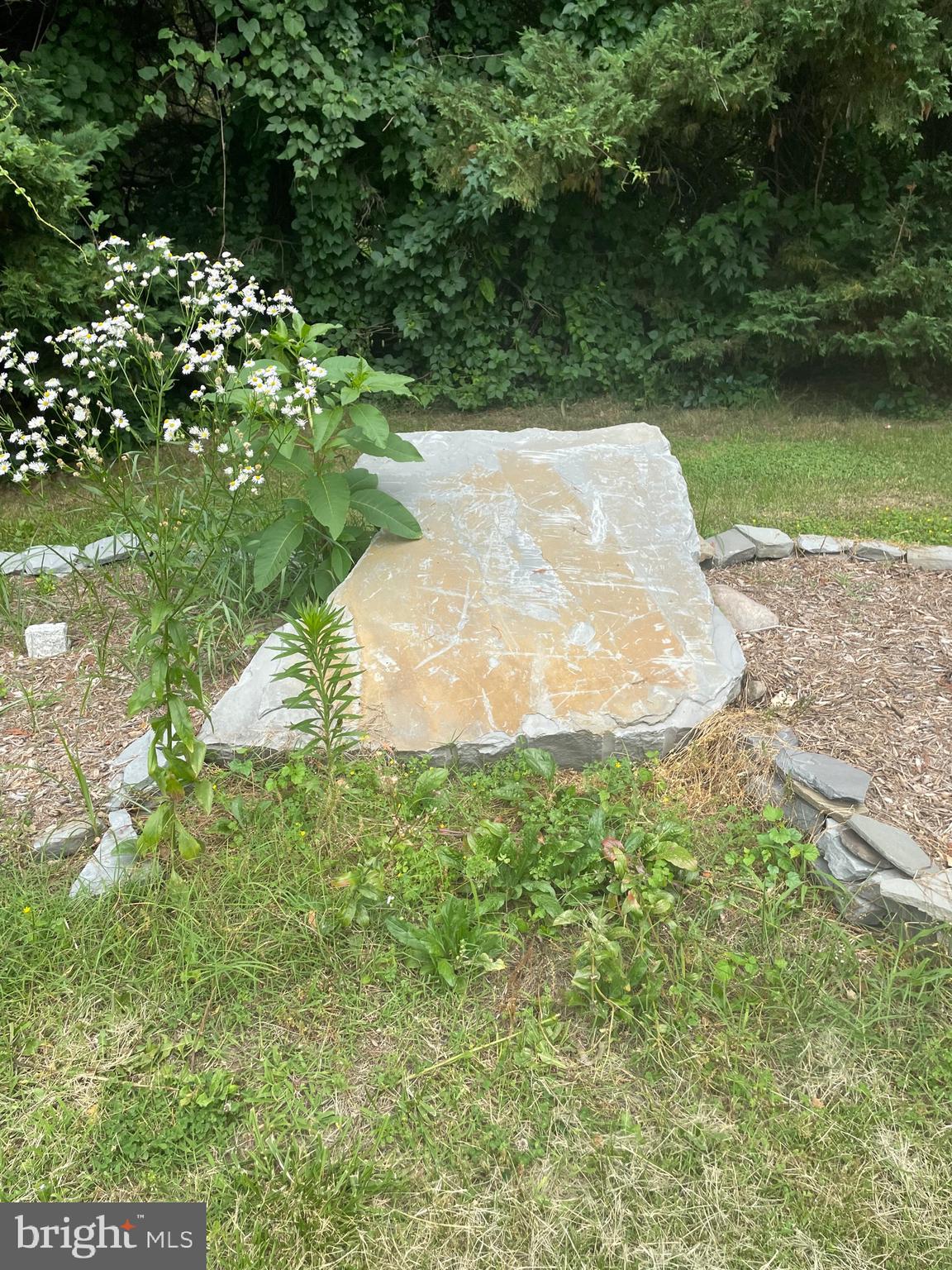 DAVIDSONVILLE - Residential