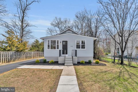 Homes For Sale - 515 Main Street<br/> CHERRY HILL, NJ 08002