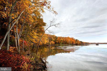 POTOMAC SHORES - Residential