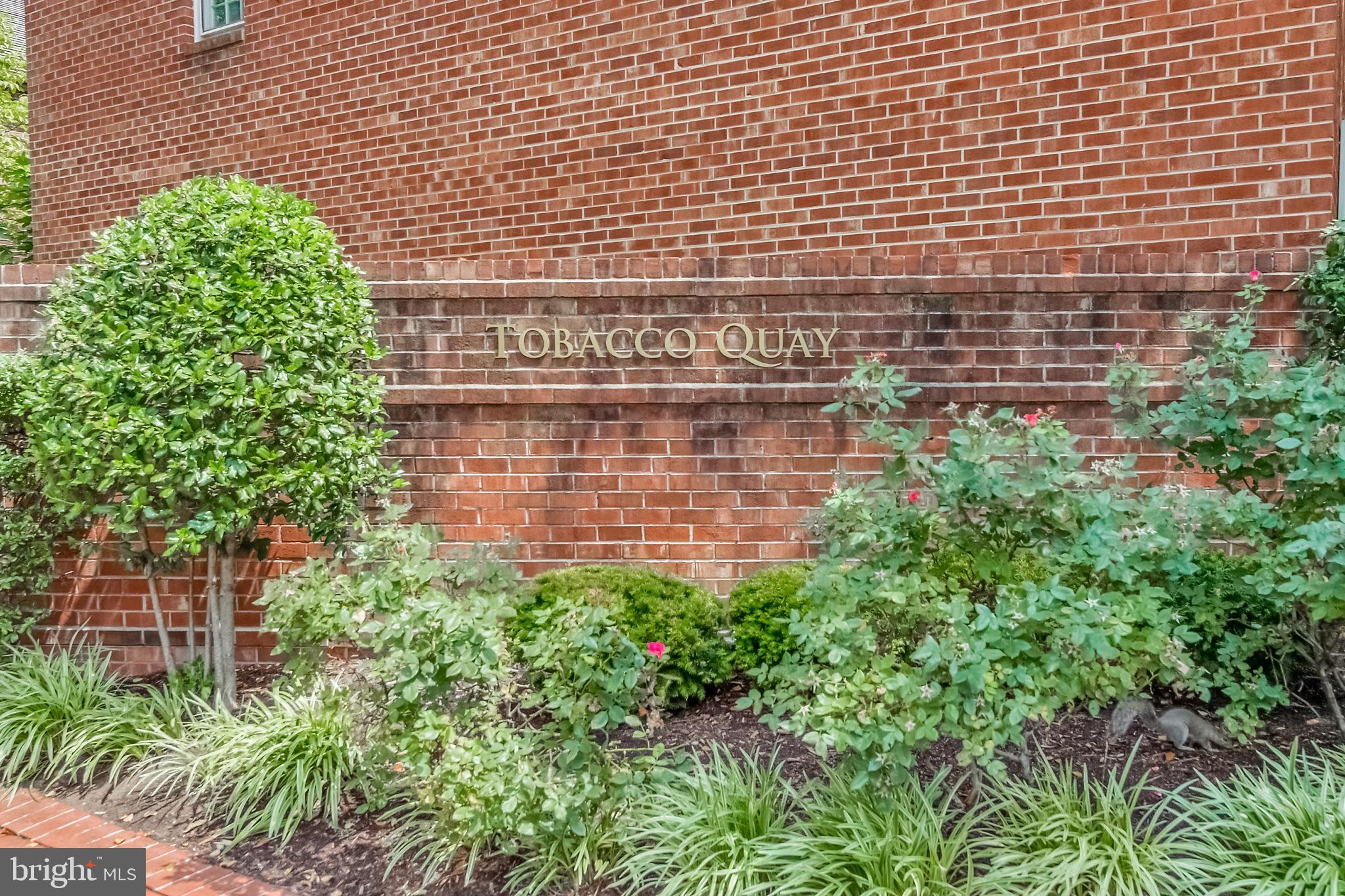 TOBACCO QUAY - Residential Lease