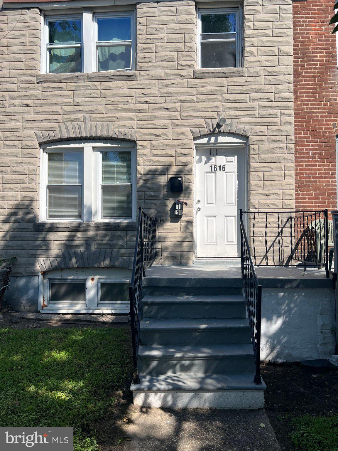1616 PLUM STREET 1