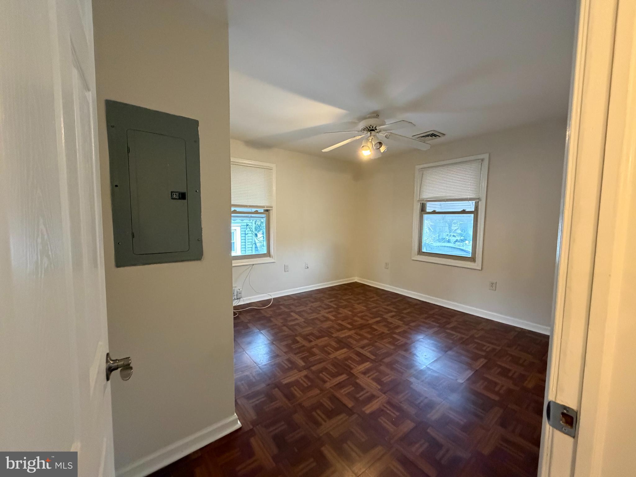 MEDIA - Residential Lease