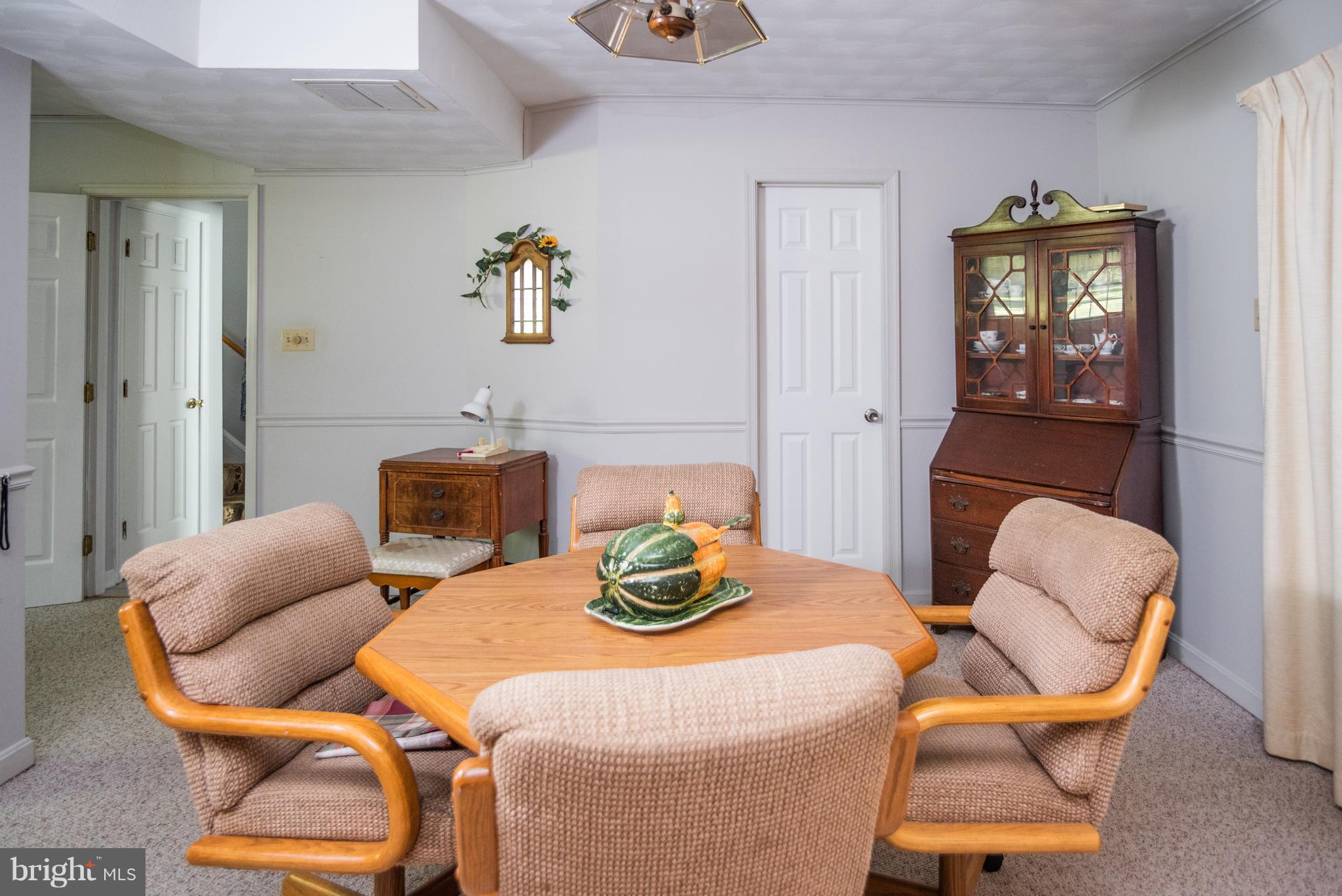 QUIET INHERITANCE - Residential