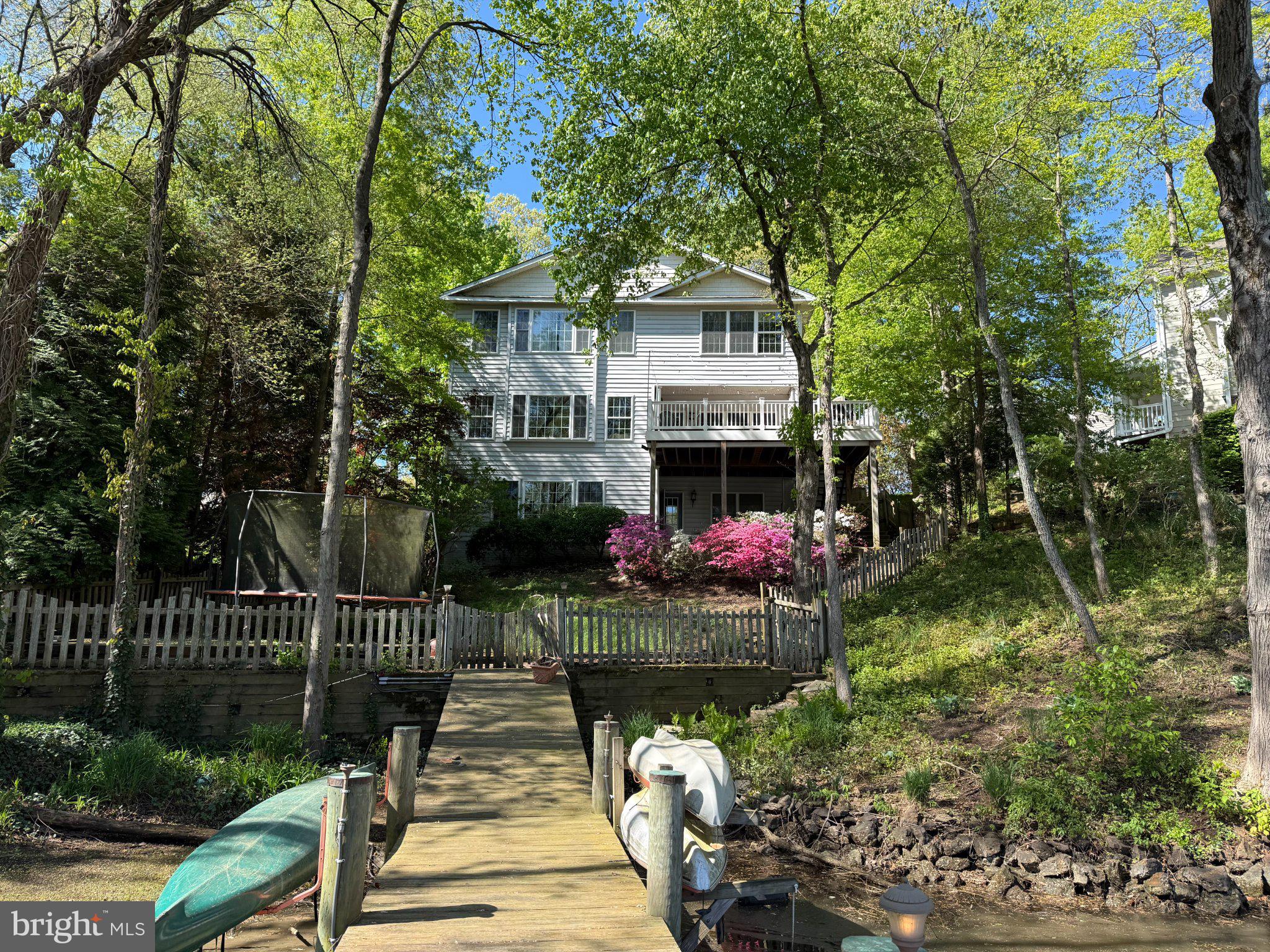 STEWARTS LANDING - Residential