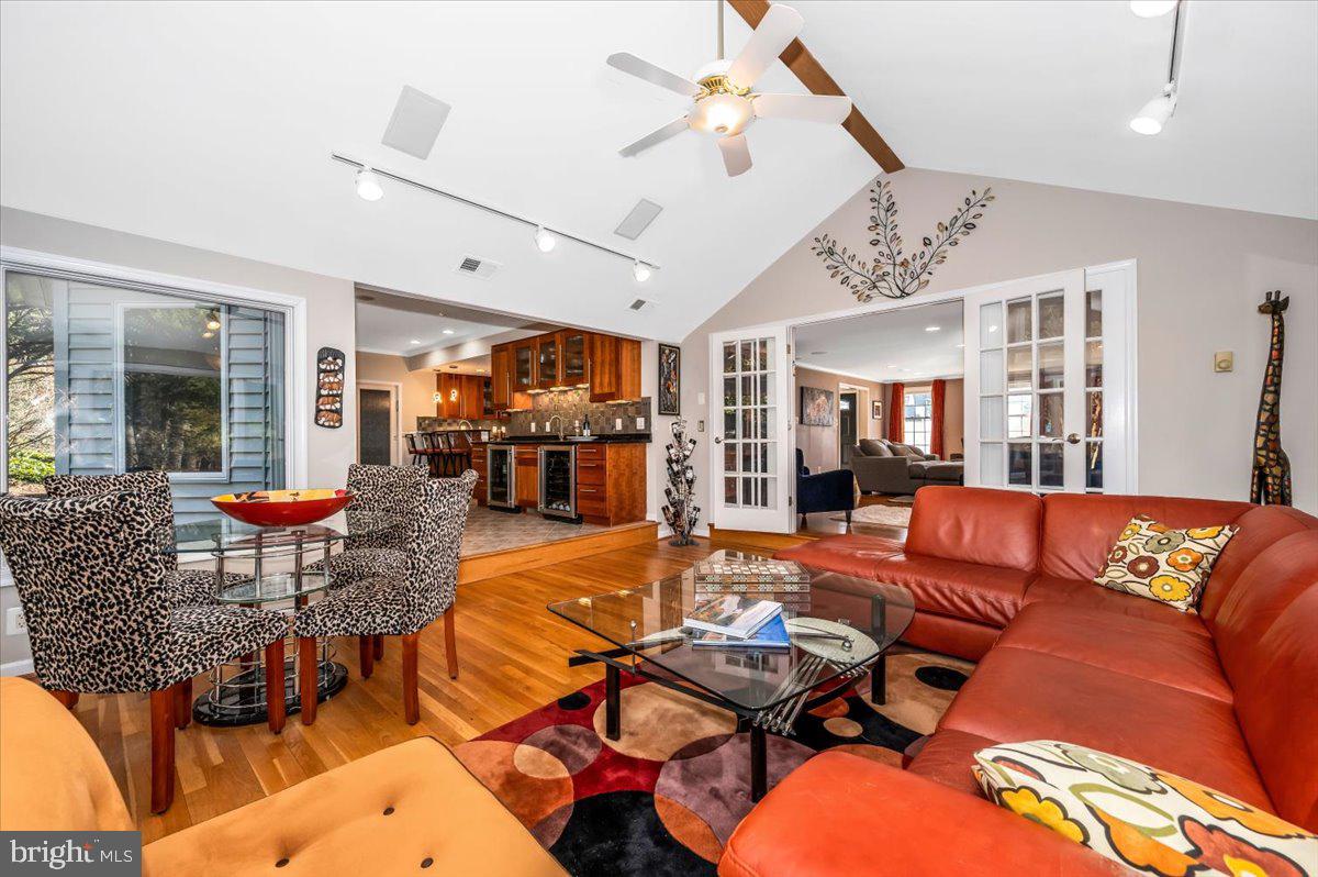 FALLSMEAD - Residential