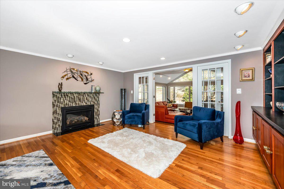 FALLSMEAD - Residential