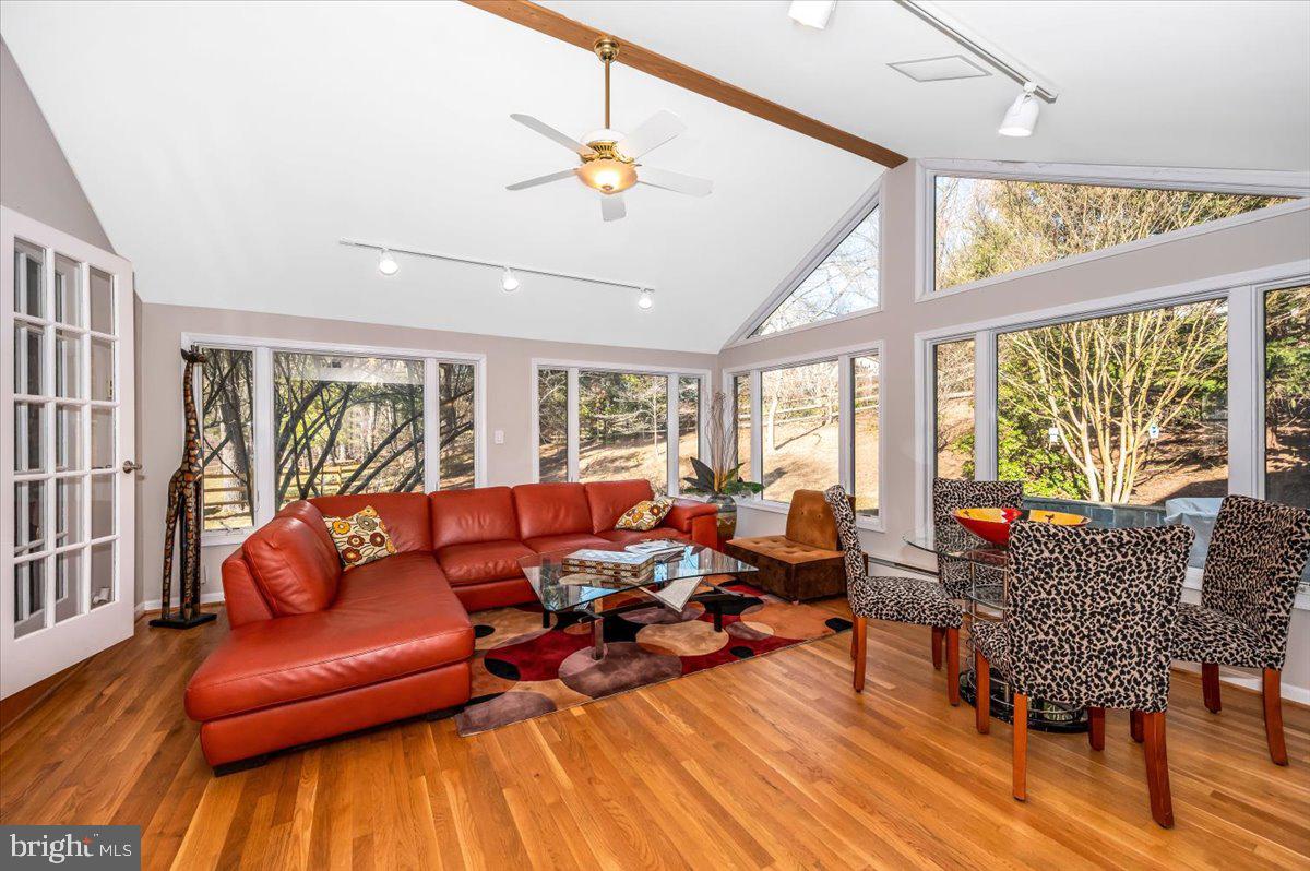 FALLSMEAD - Residential