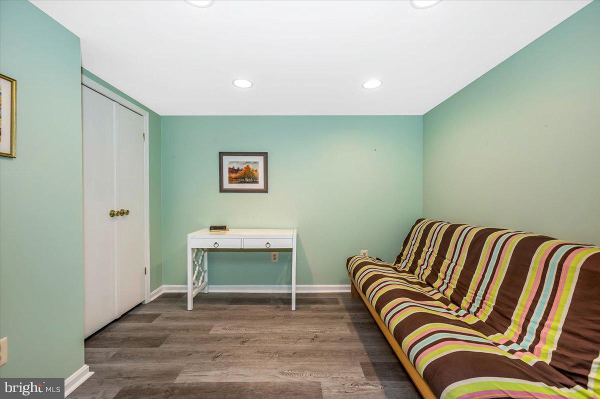 FALLSMEAD - Residential