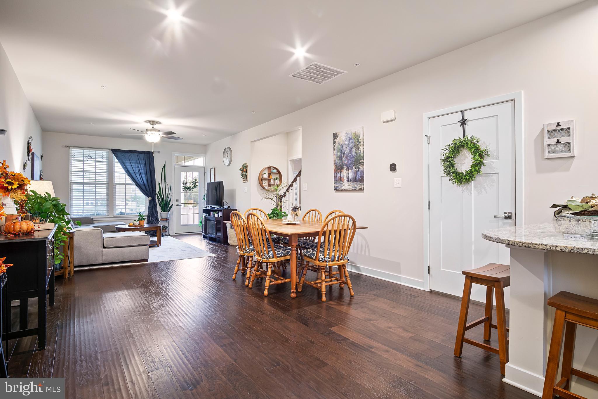 WEST FIELDS - Residential