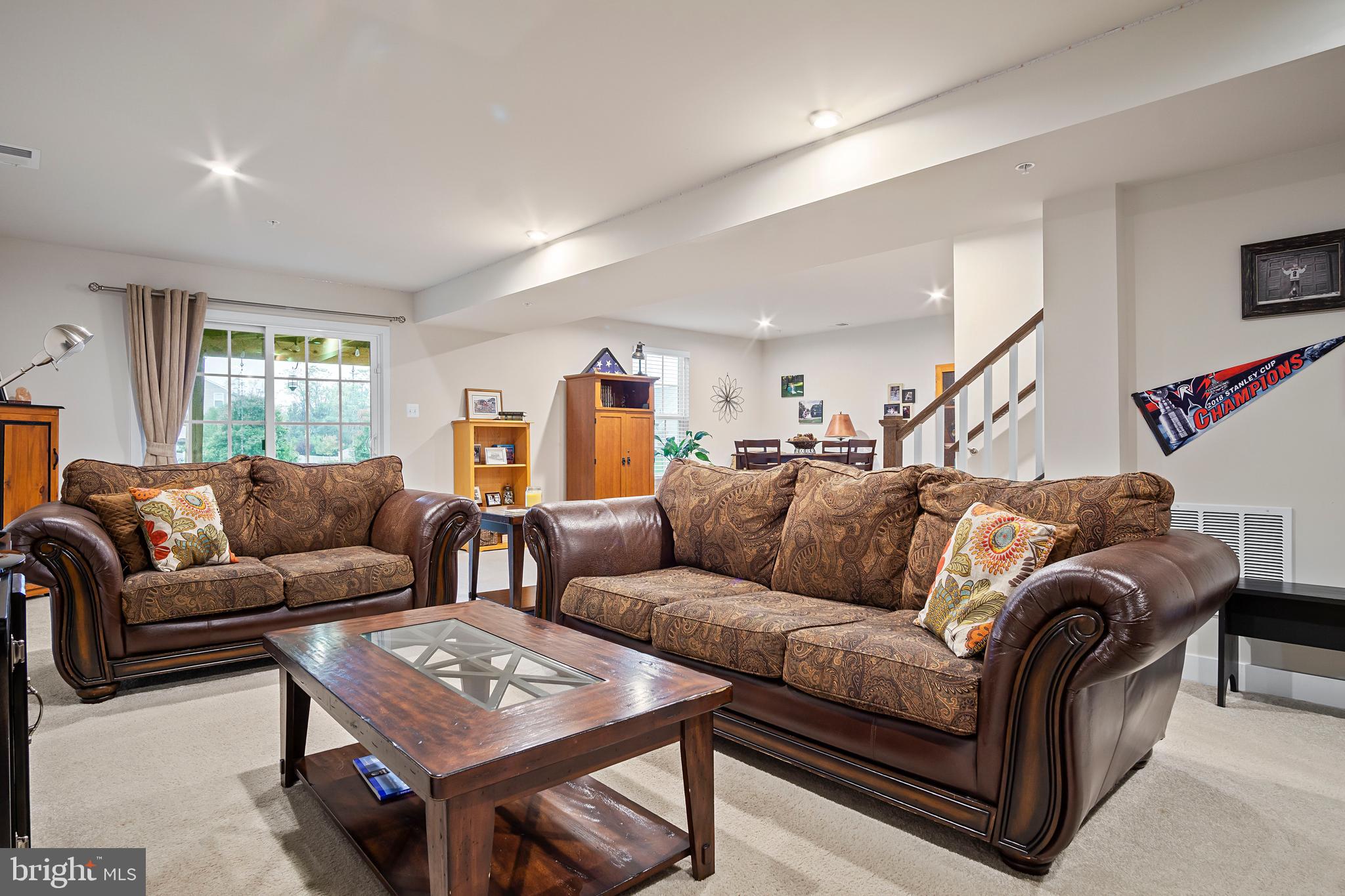 WEST FIELDS - Residential