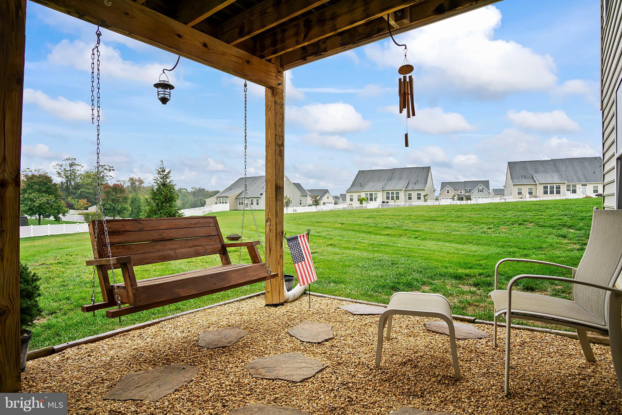 WEST FIELDS - Residential