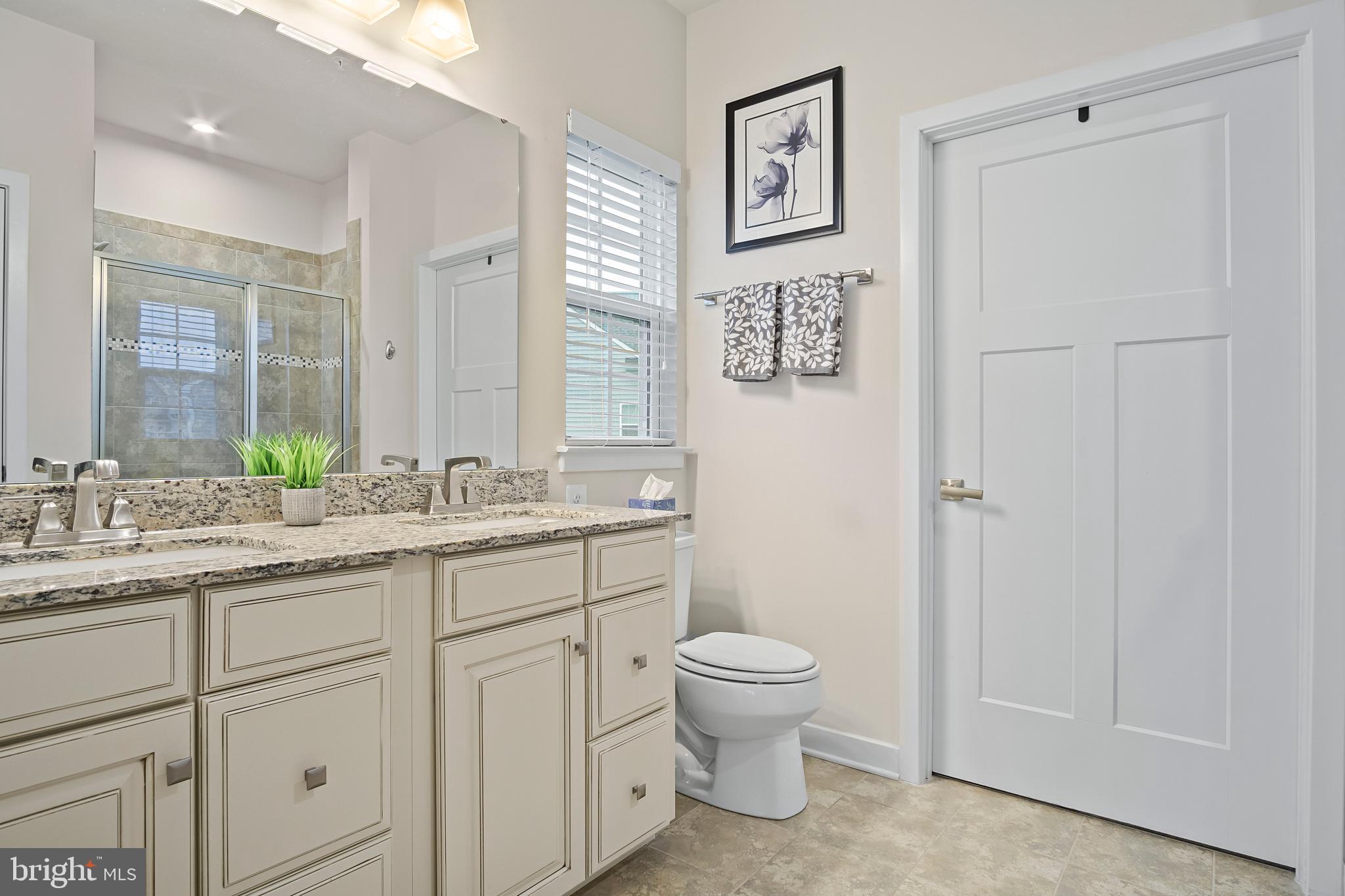 WEST FIELDS - Residential