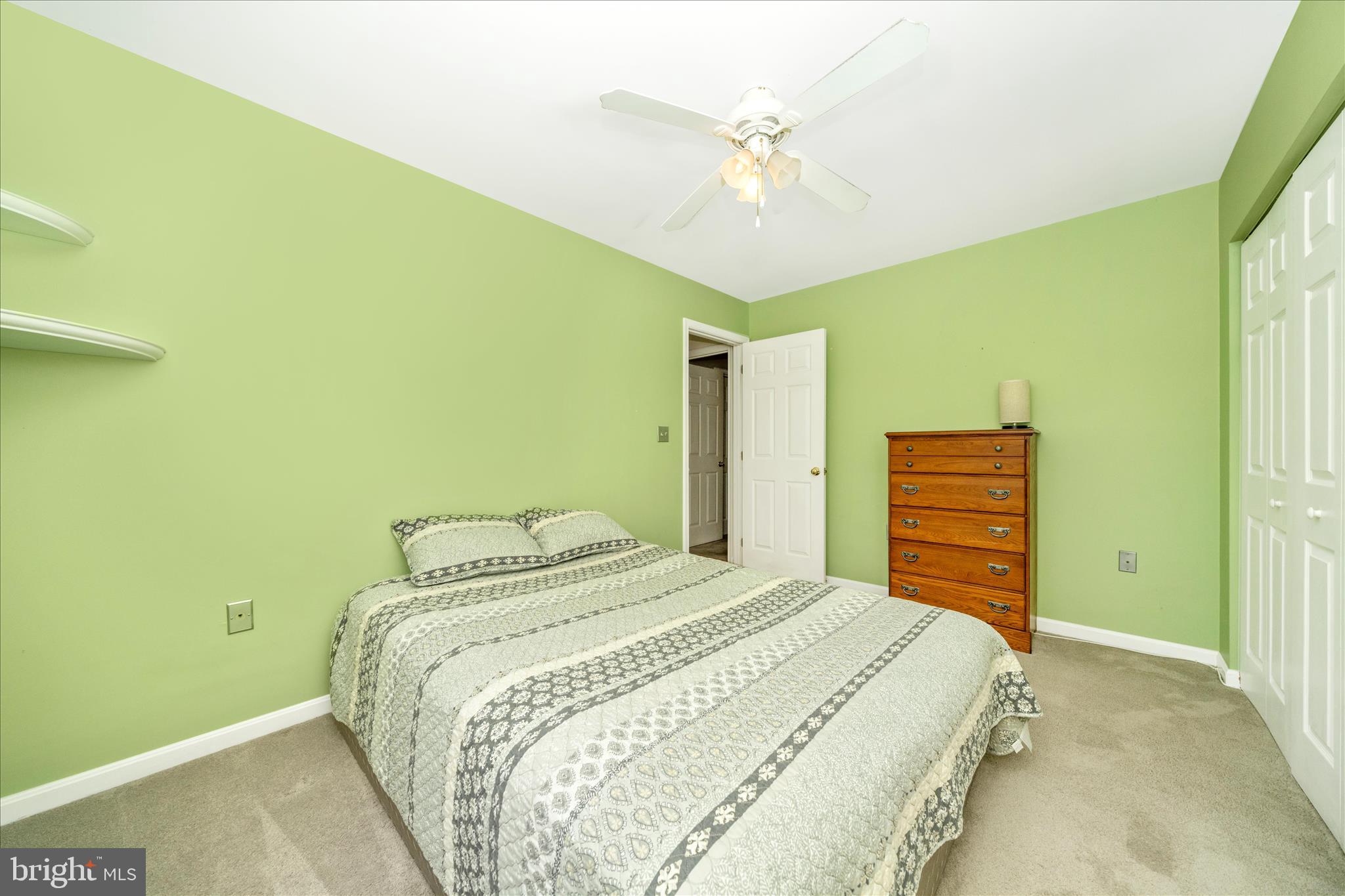 CLIFTON KNOLLS - Residential