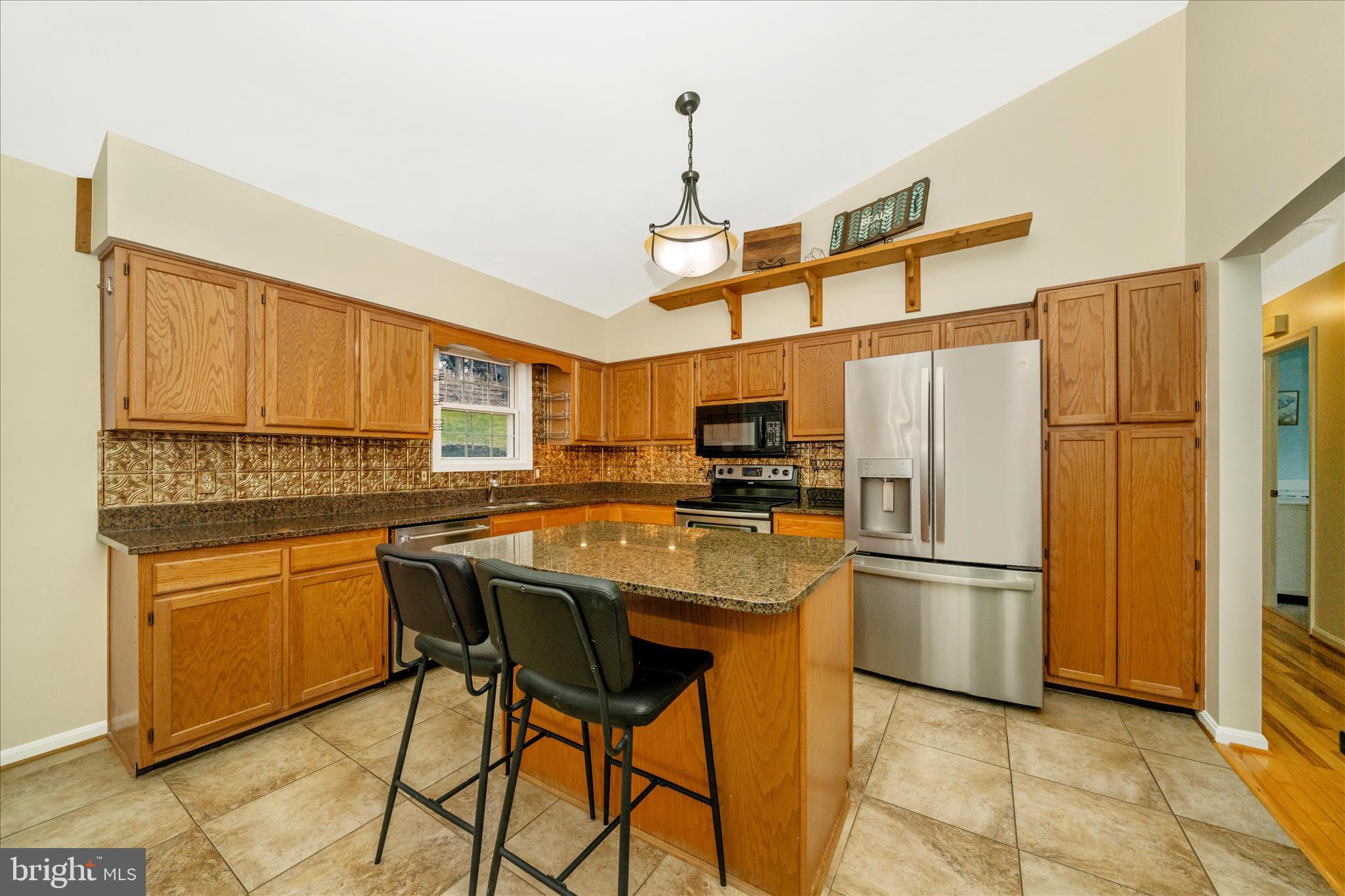 CLIFTON KNOLLS - Residential