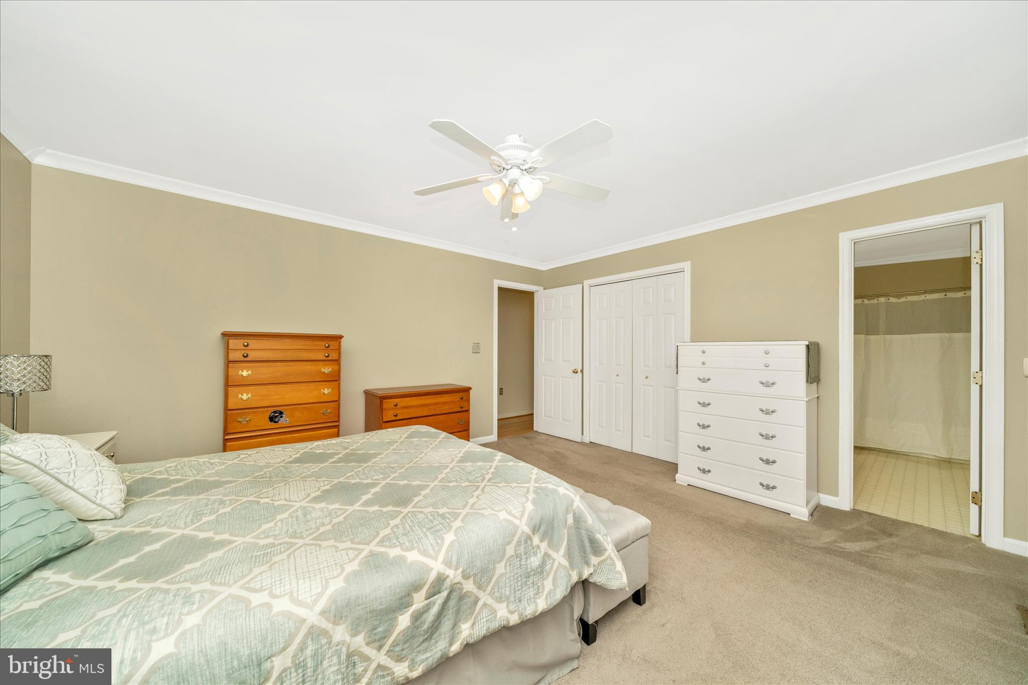 CLIFTON KNOLLS - Residential