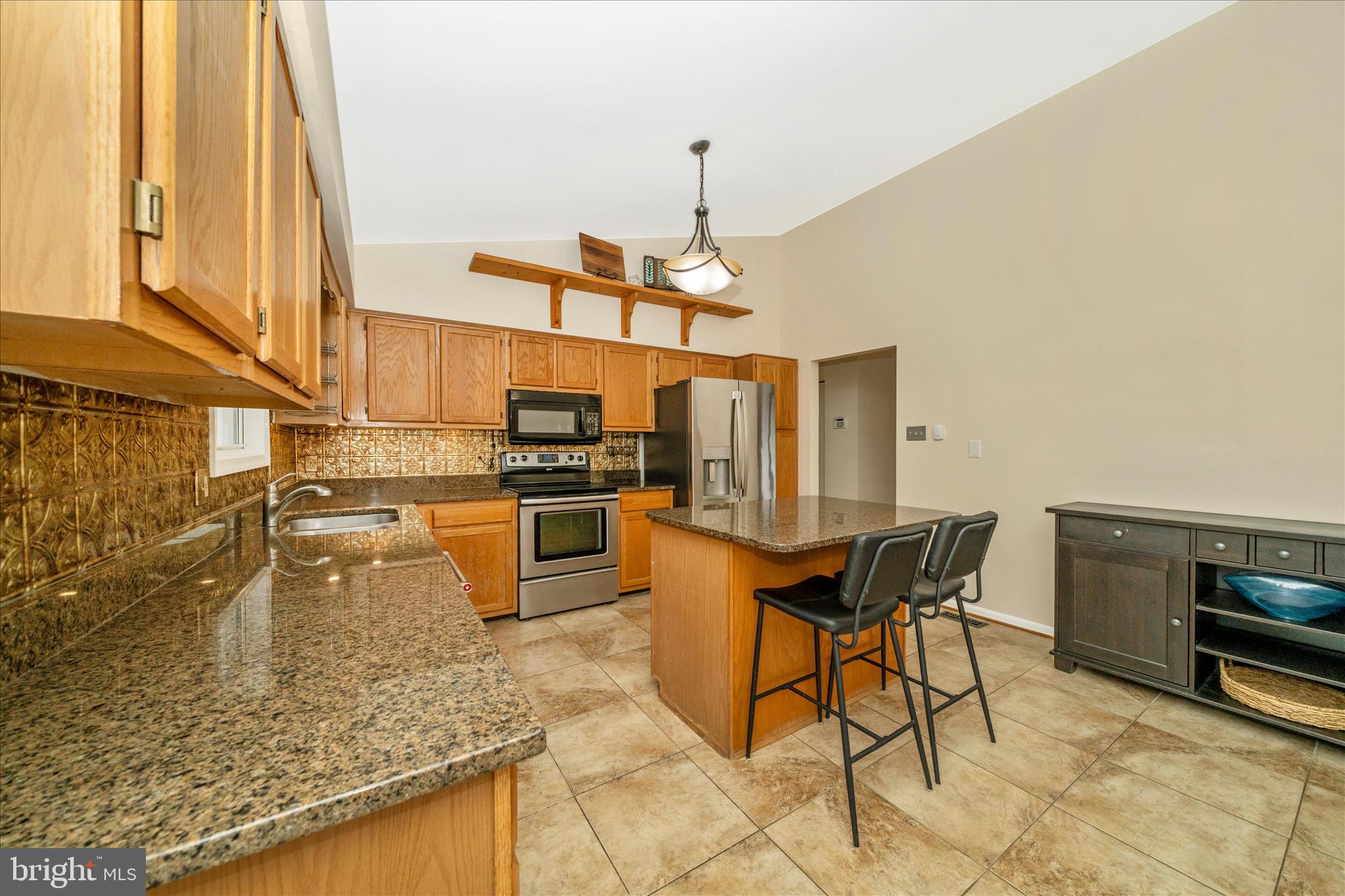 CLIFTON KNOLLS - Residential