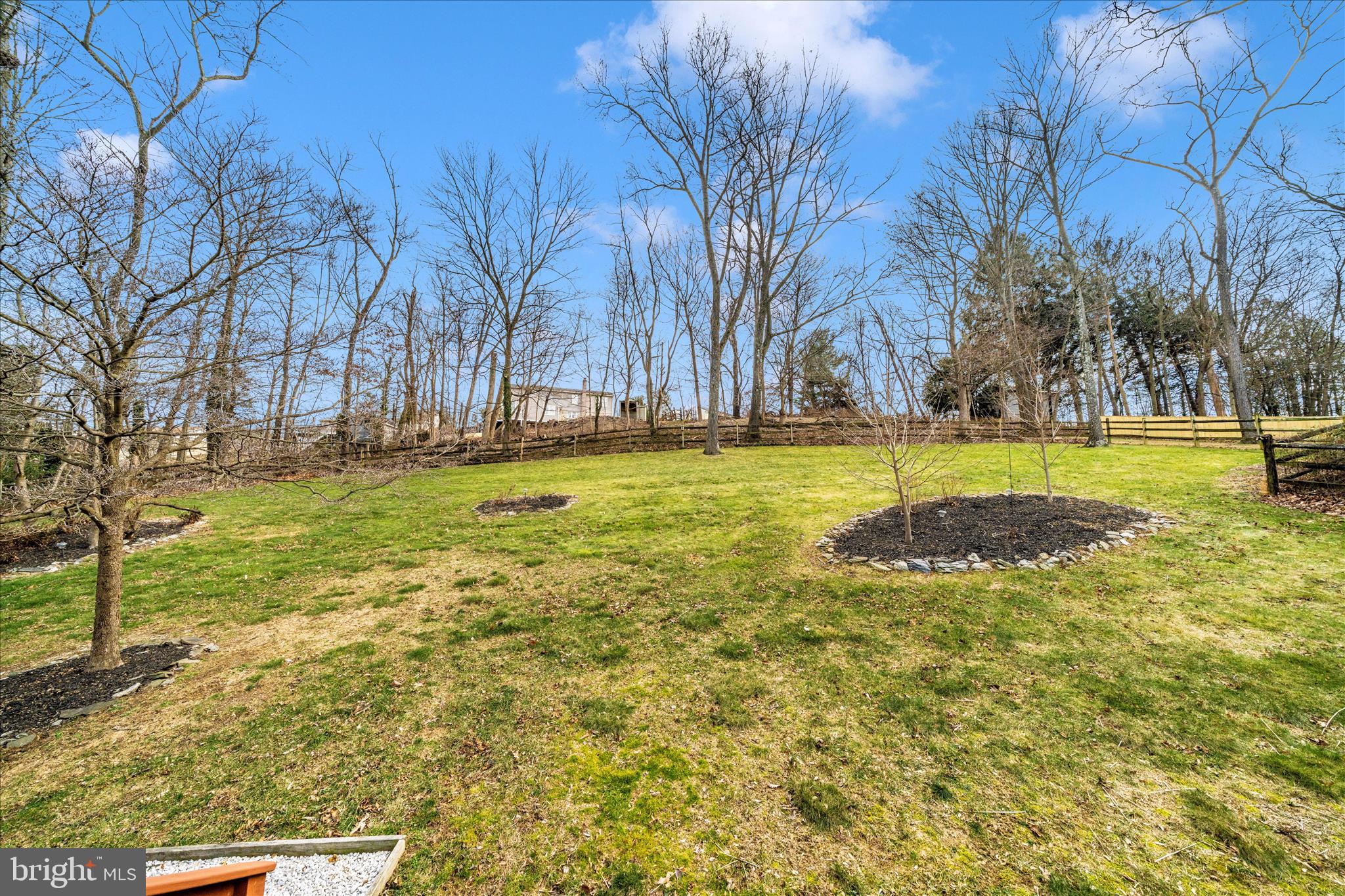 CLIFTON KNOLLS - Residential