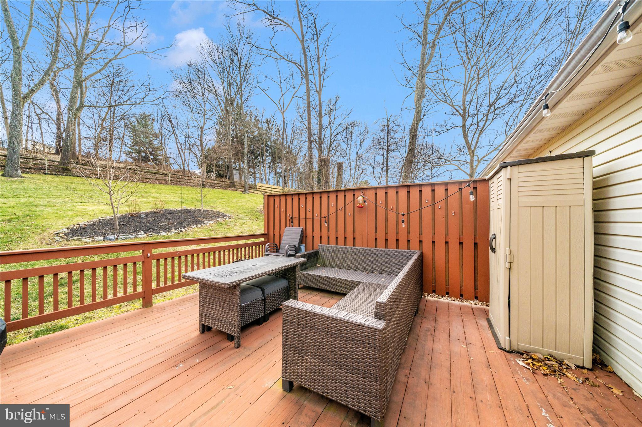 CLIFTON KNOLLS - Residential