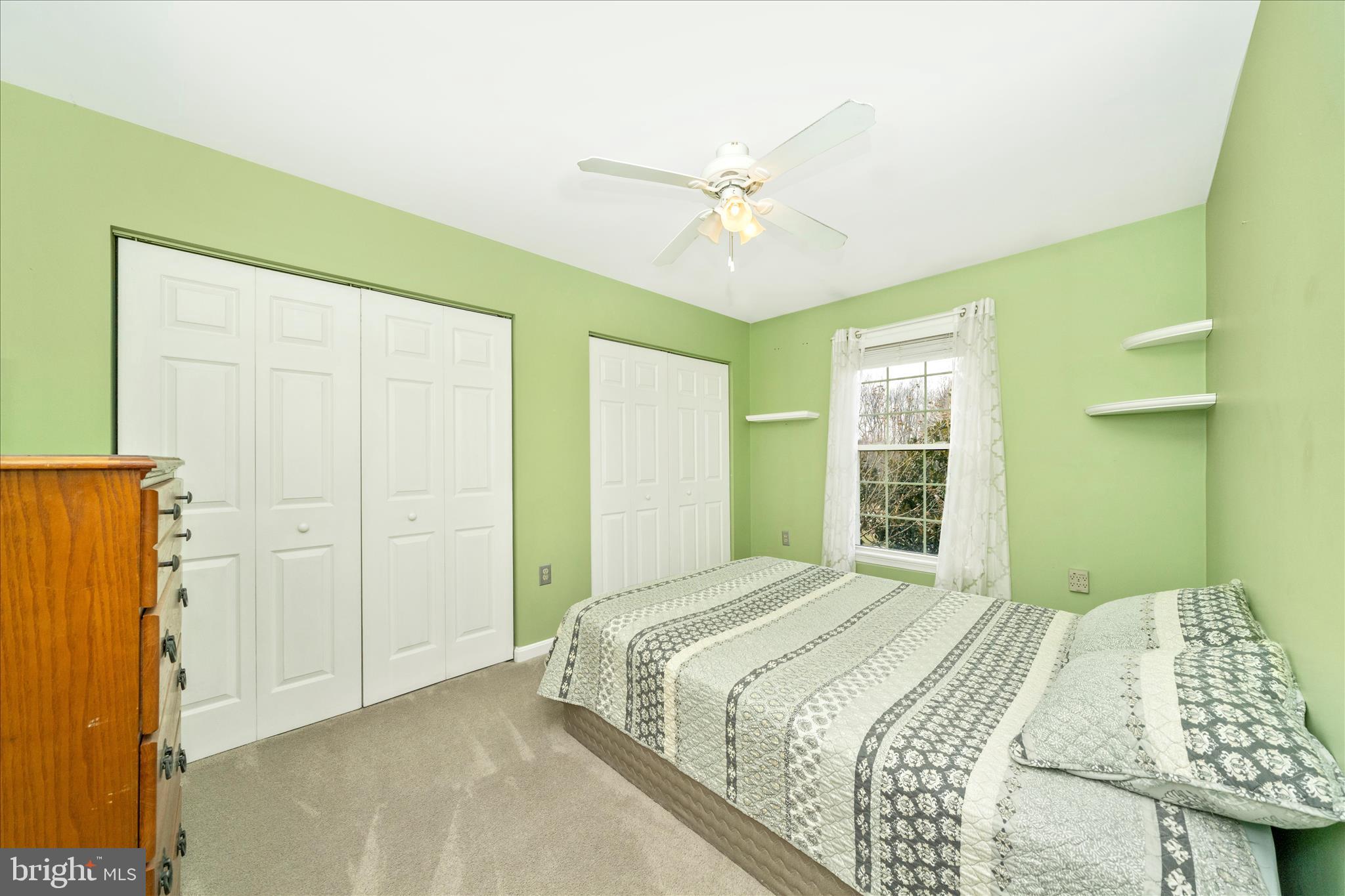 CLIFTON KNOLLS - Residential