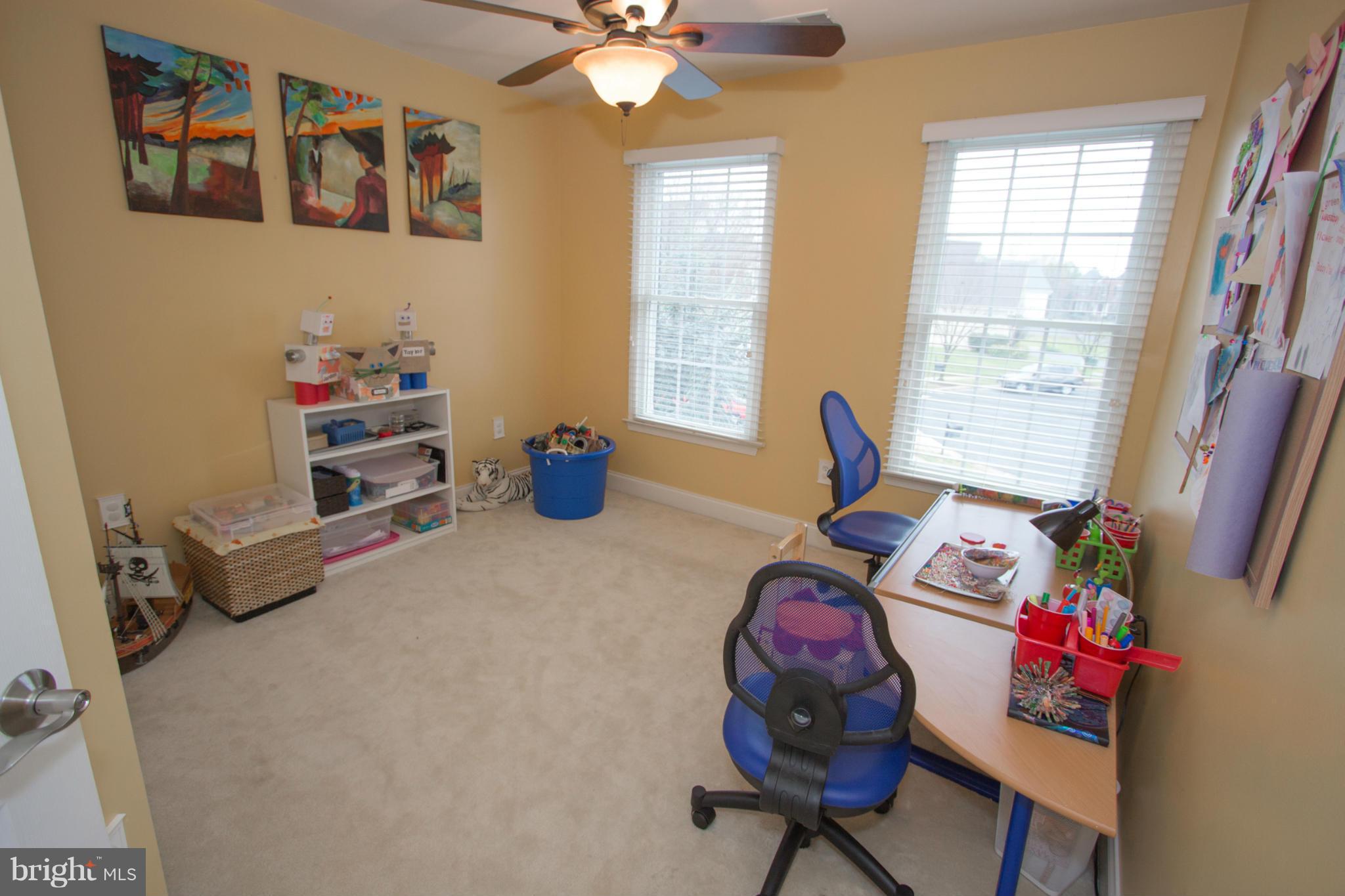 DOMINION VALLEY COUNTRY CLUB - Residential