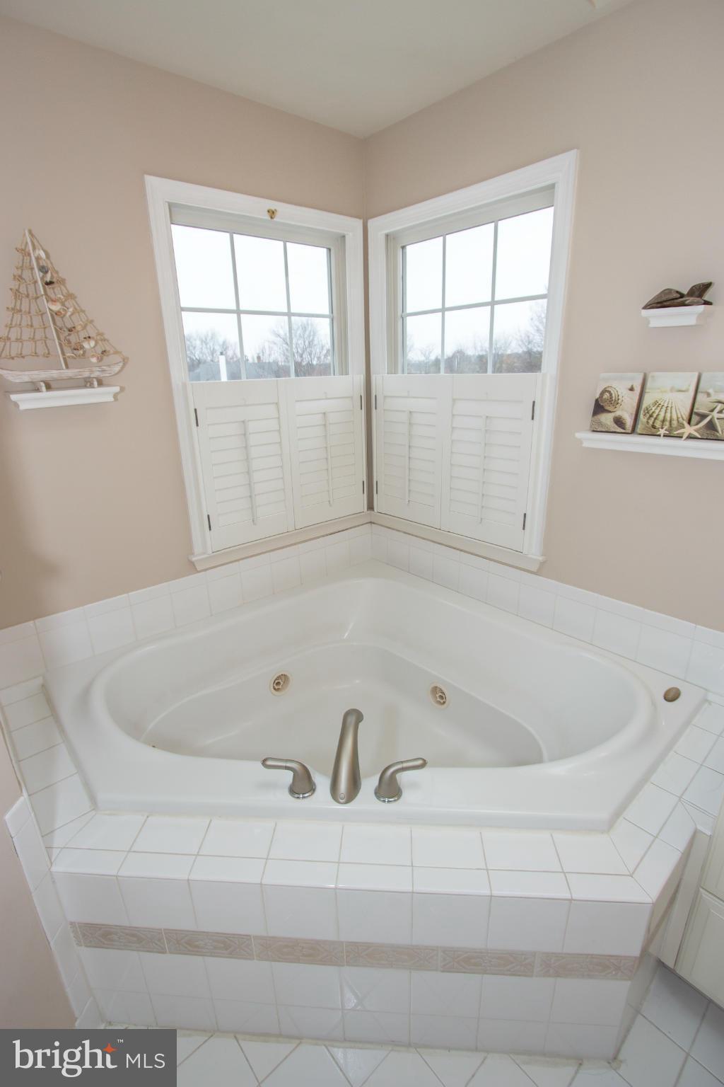 DOMINION VALLEY COUNTRY CLUB - Residential