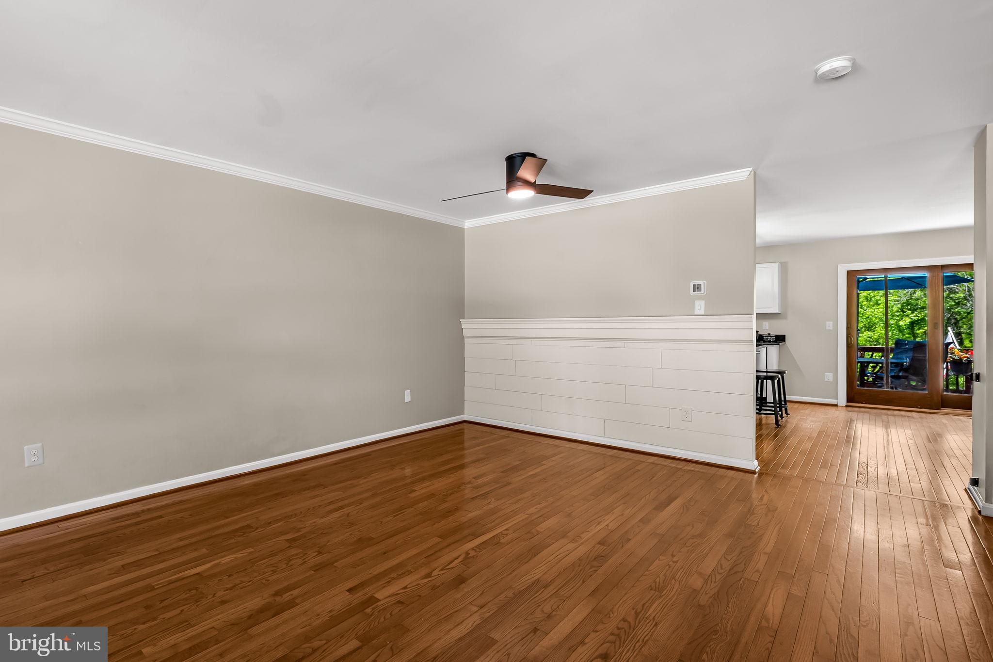 HUNTERS RUN - Residential
