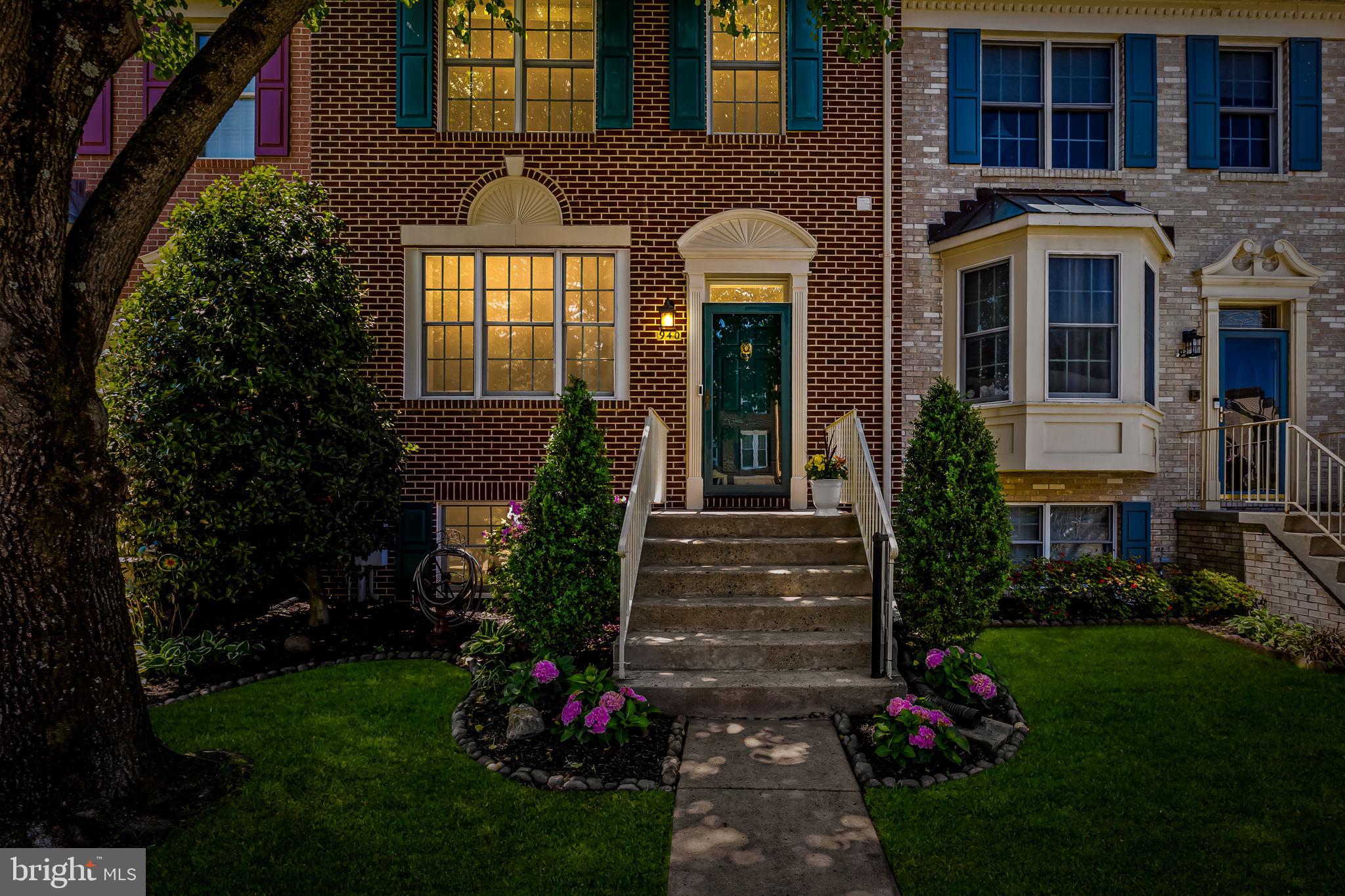 HUNTERS RUN - Residential