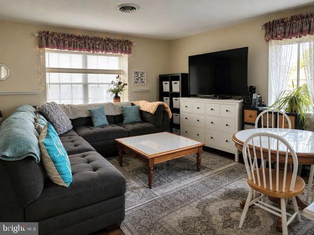7058 BASSWOOD ROAD