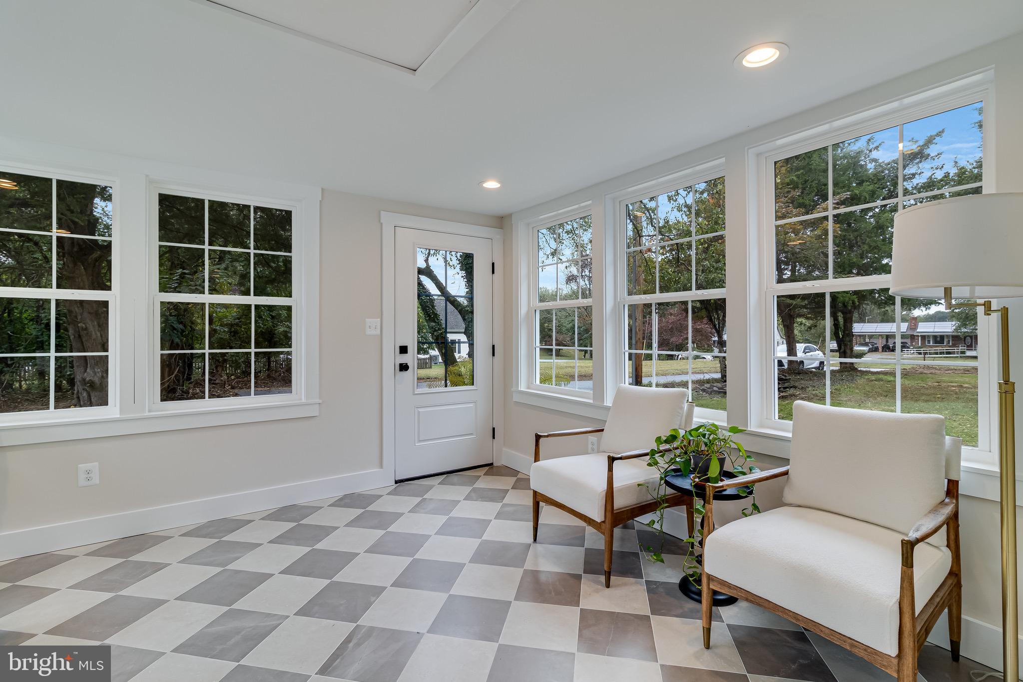 1940 ADELINA ROAD