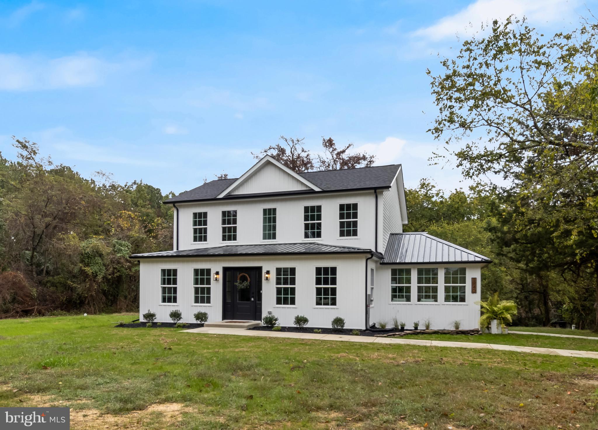 1940 ADELINA ROAD