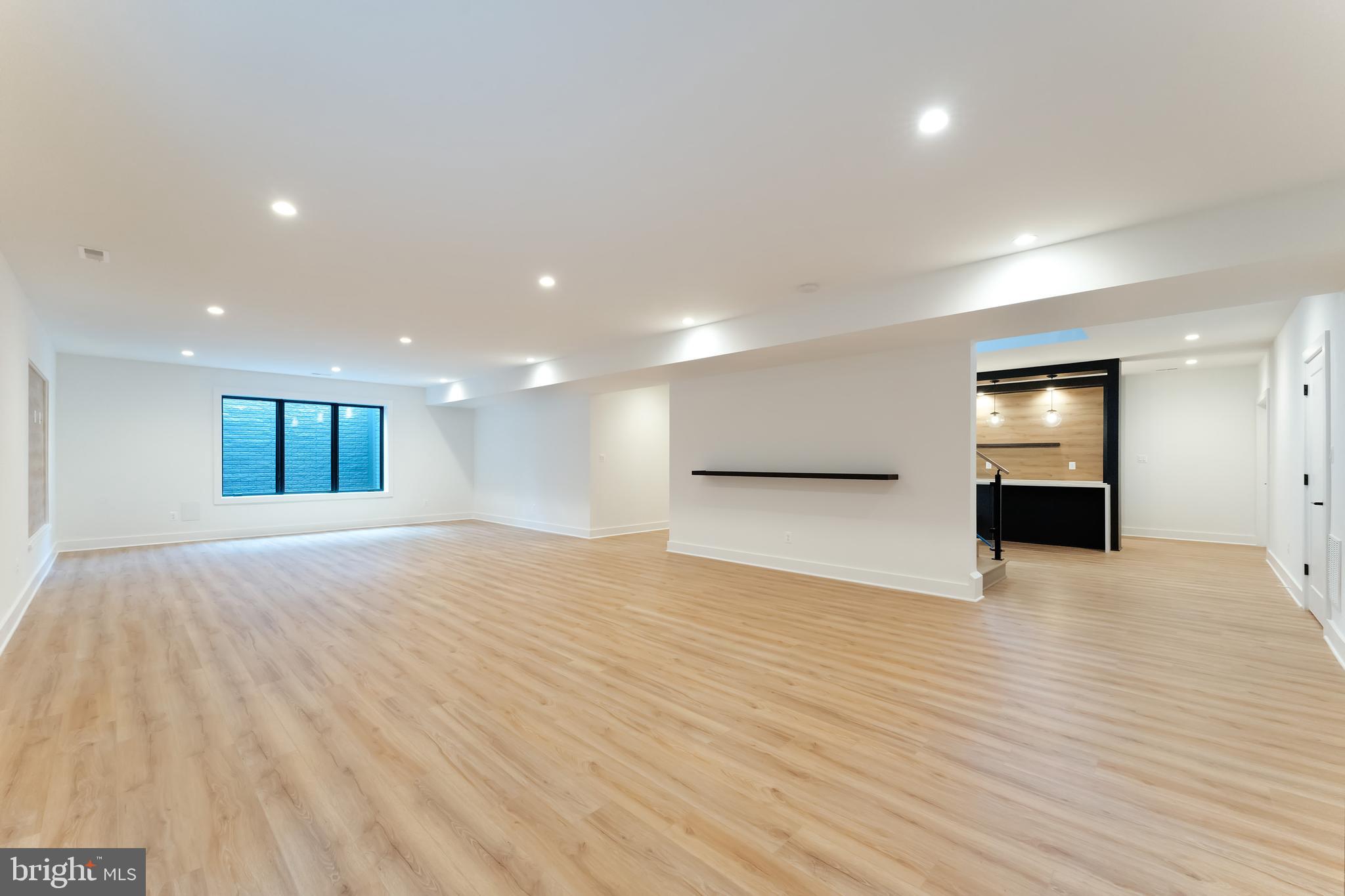 SOUTHRIDGE - Residential