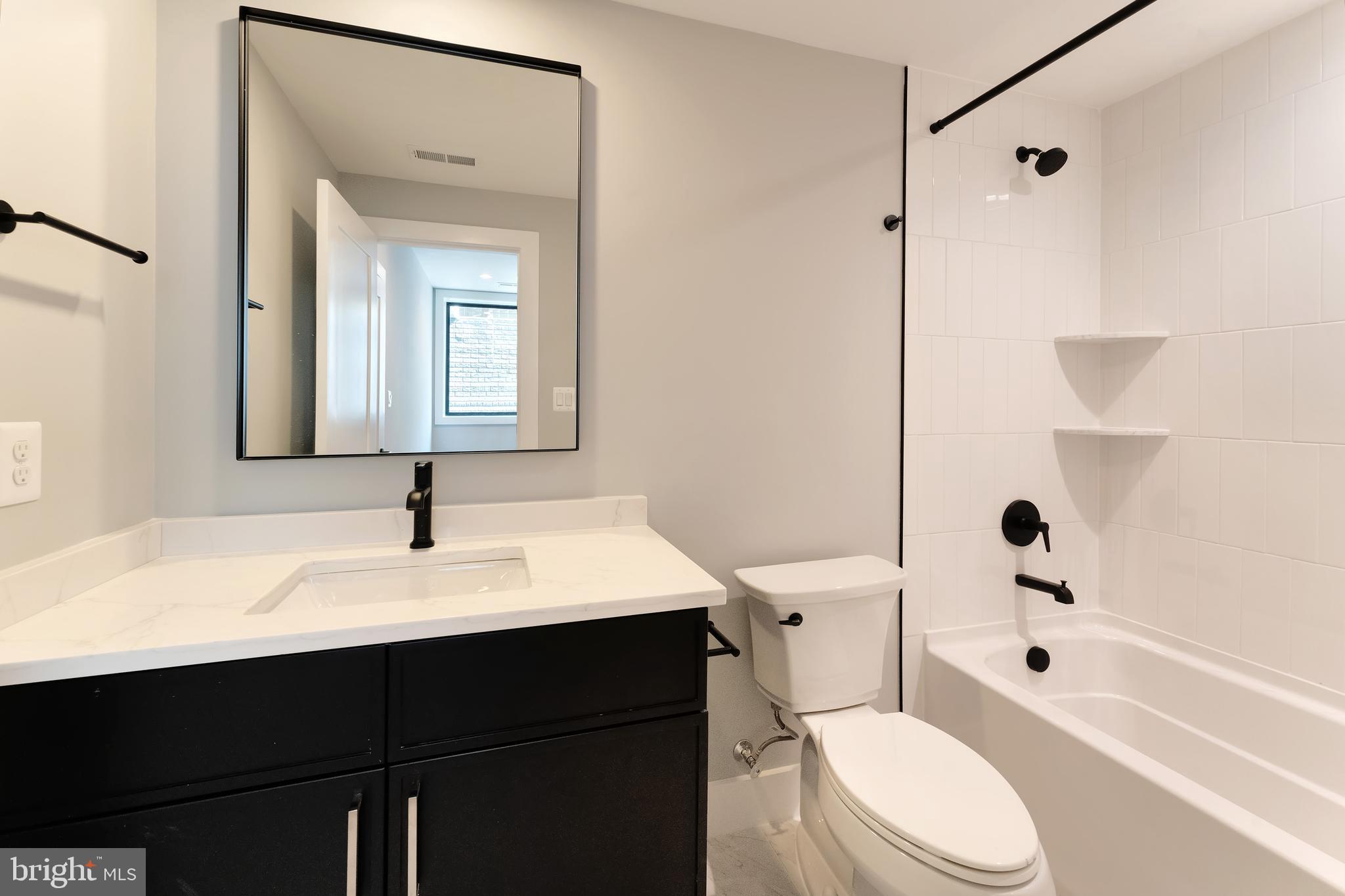 SOUTHRIDGE - Residential