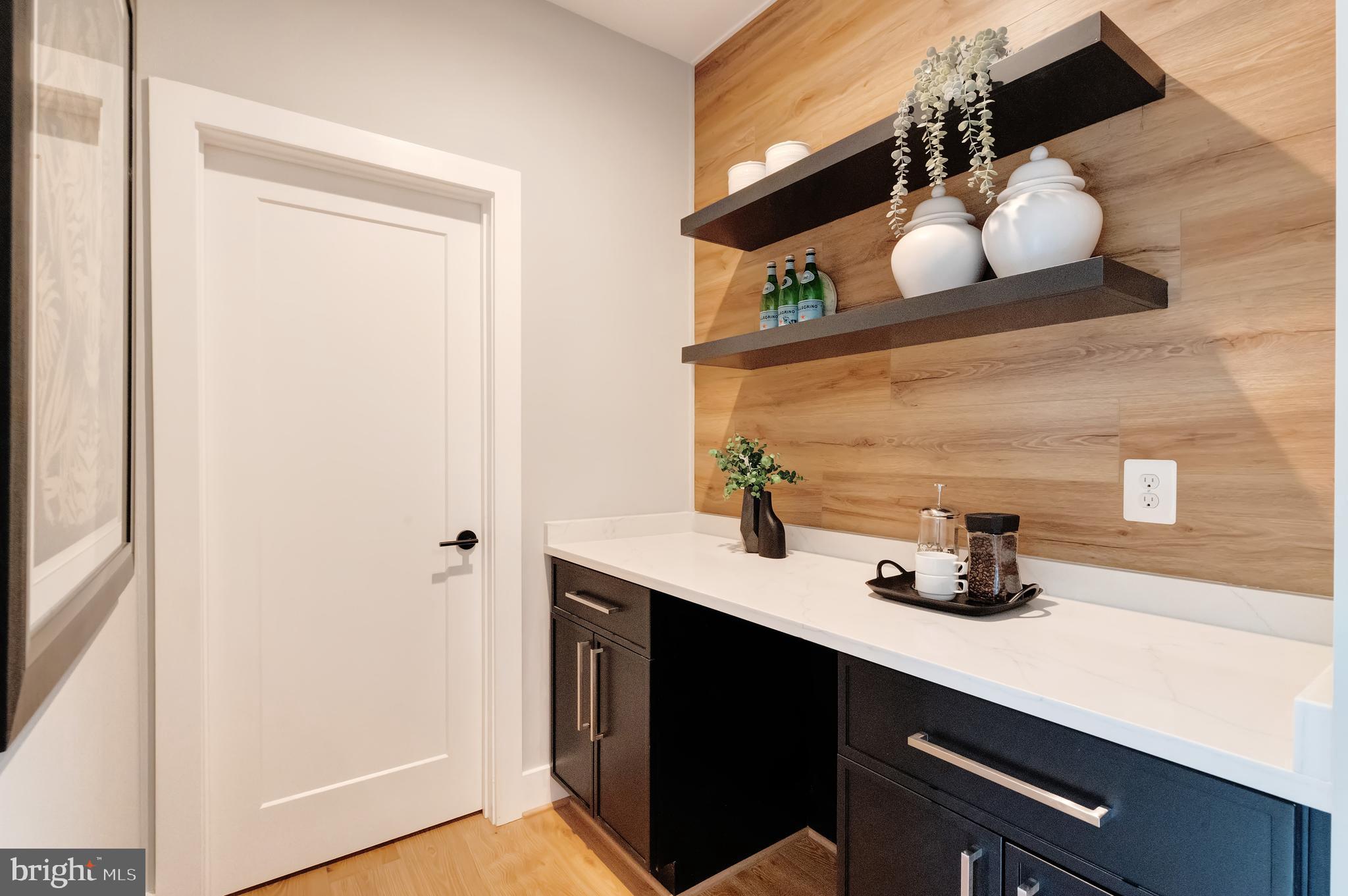 SOUTHRIDGE - Residential