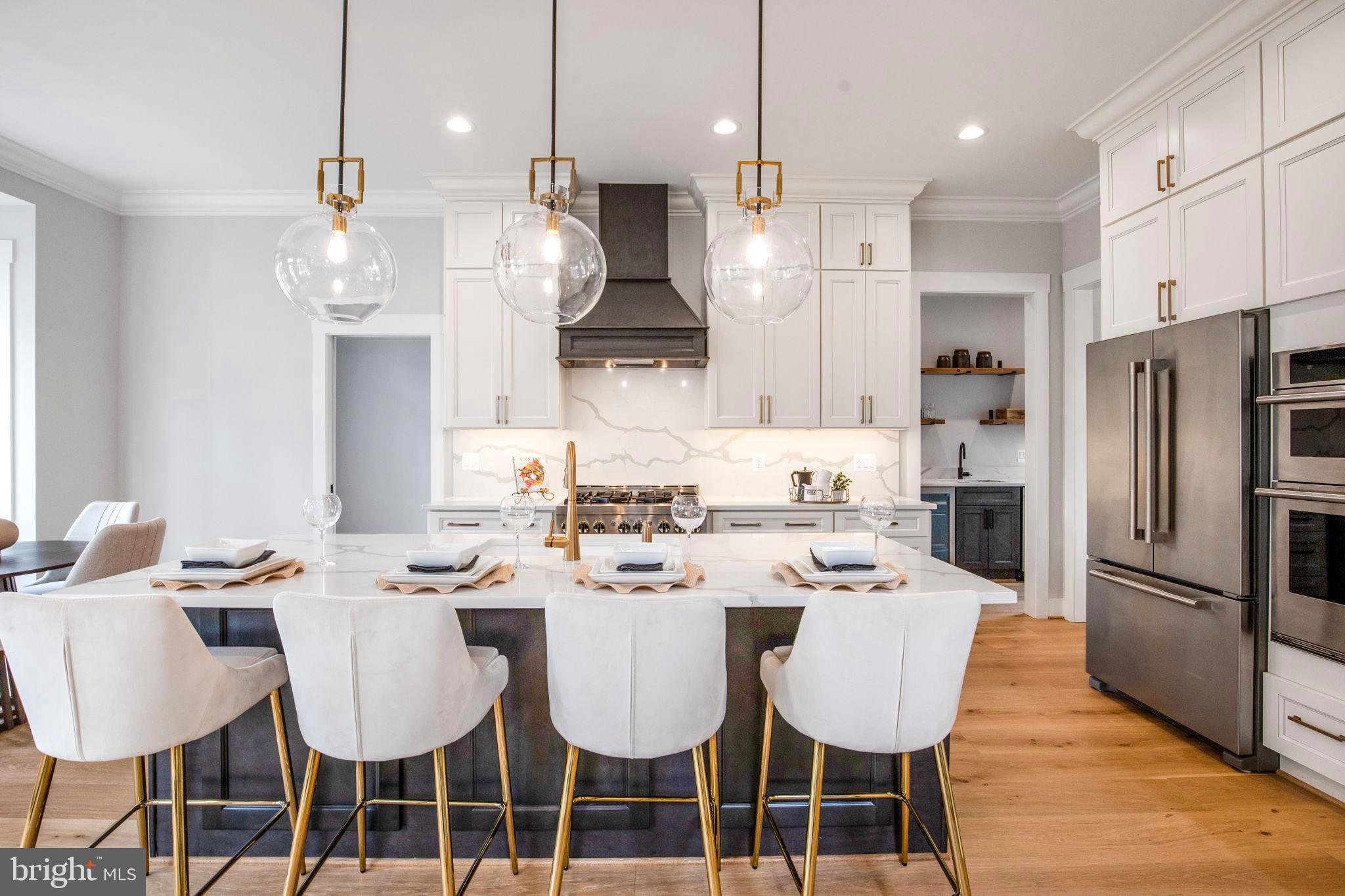 DEL RAY - Residential