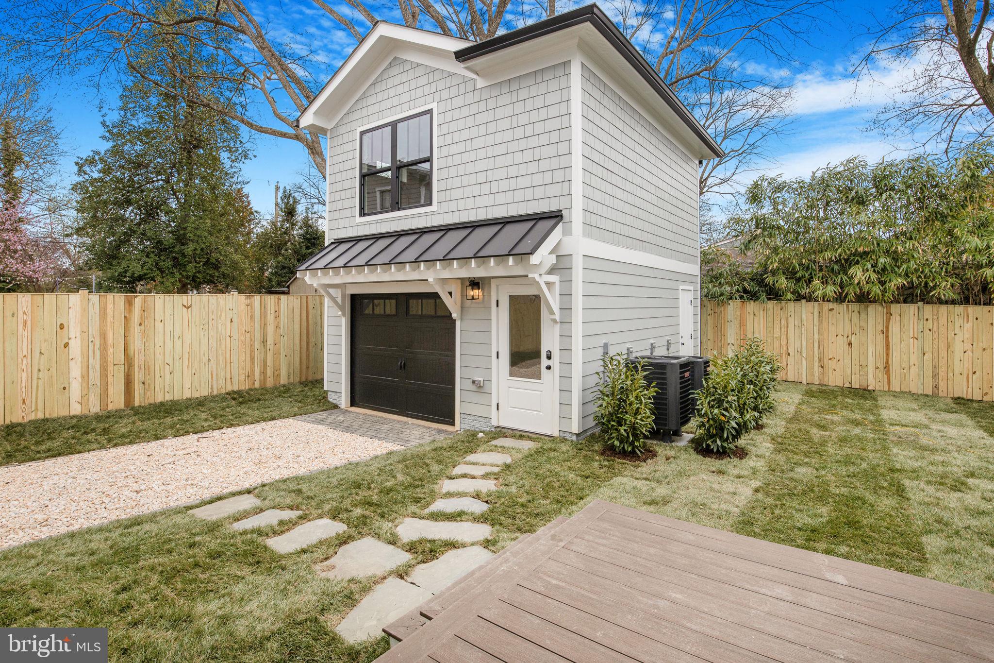 DEL RAY - Residential