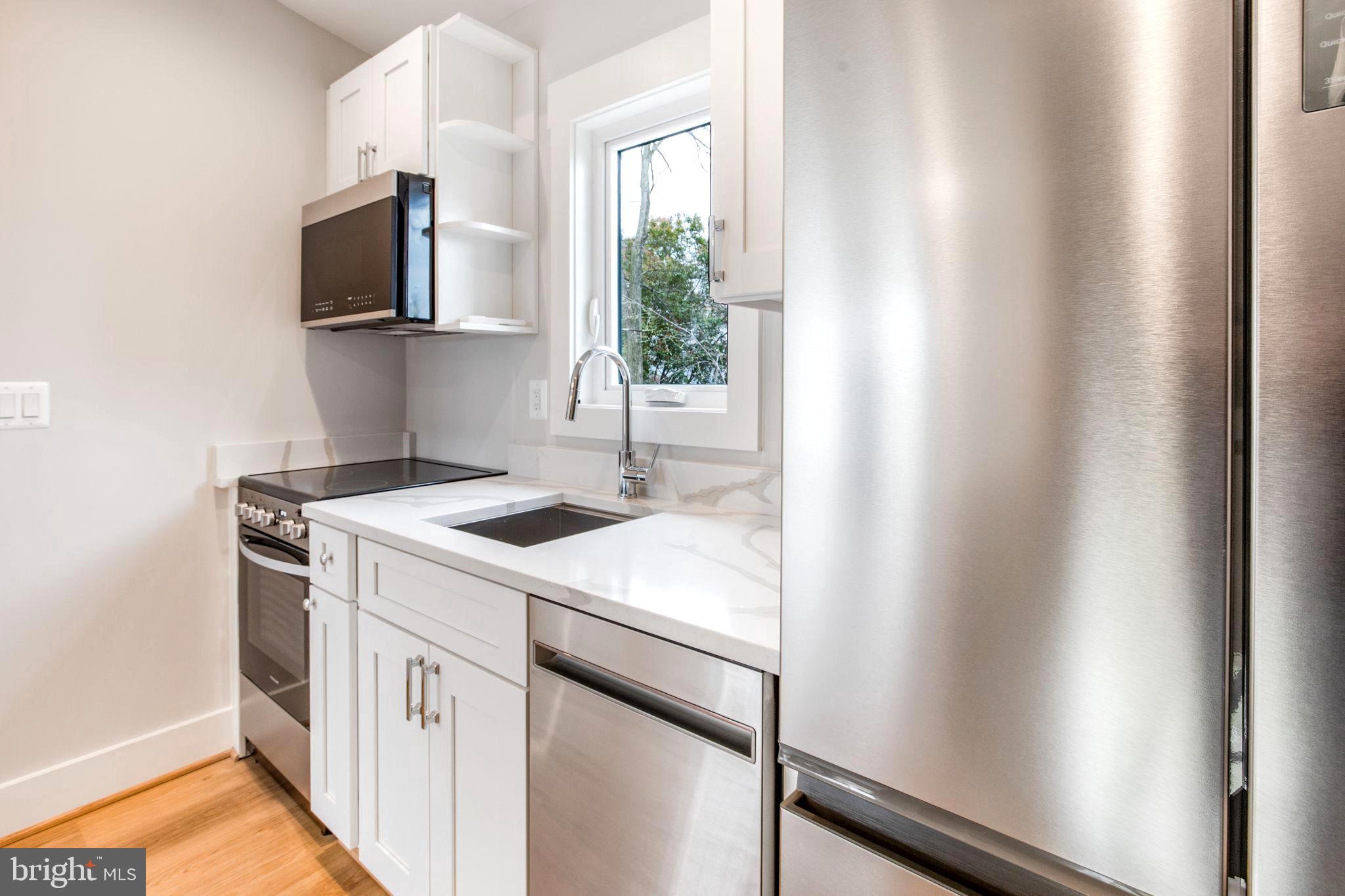 DEL RAY - Residential