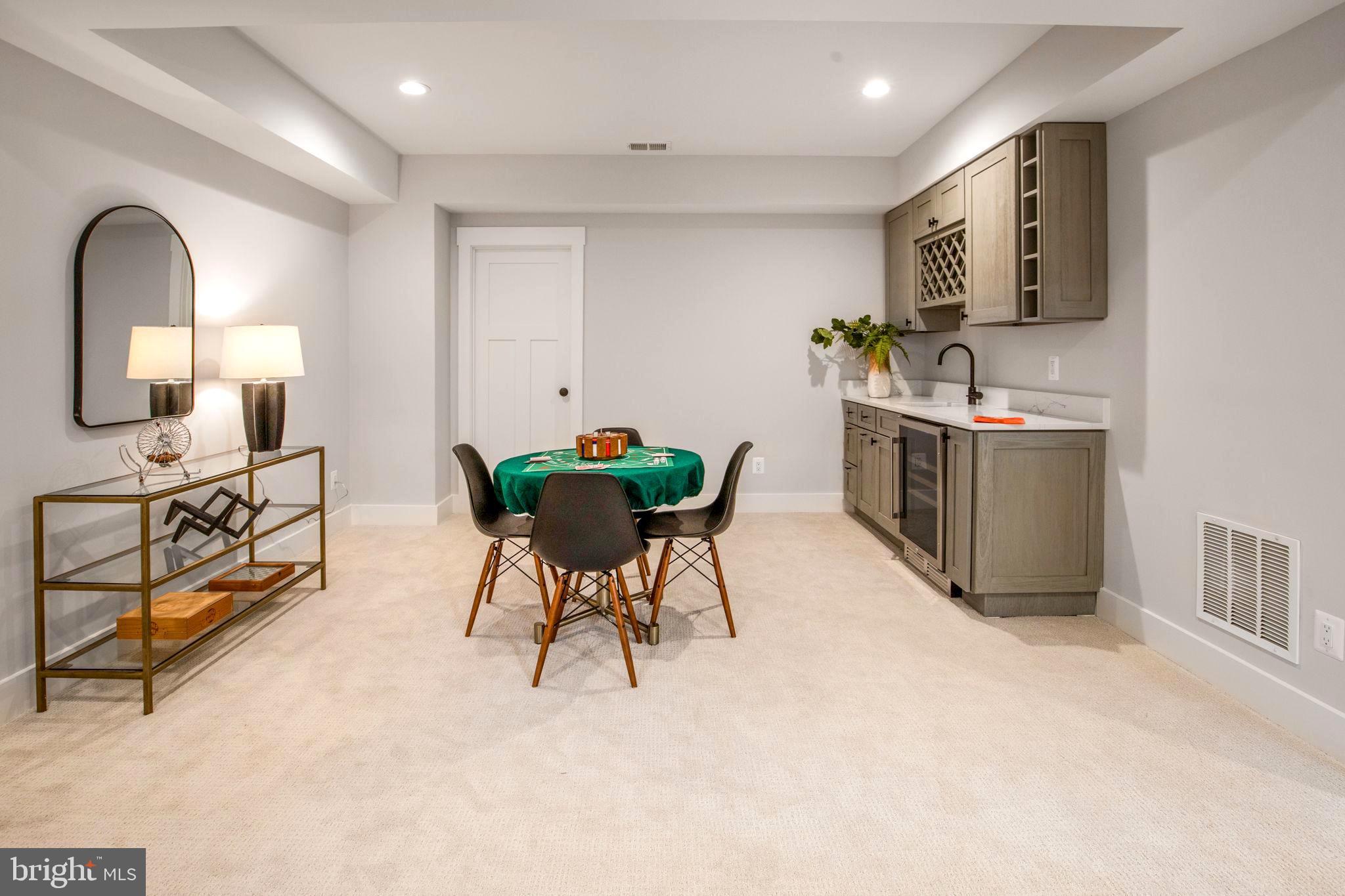 DEL RAY - Residential