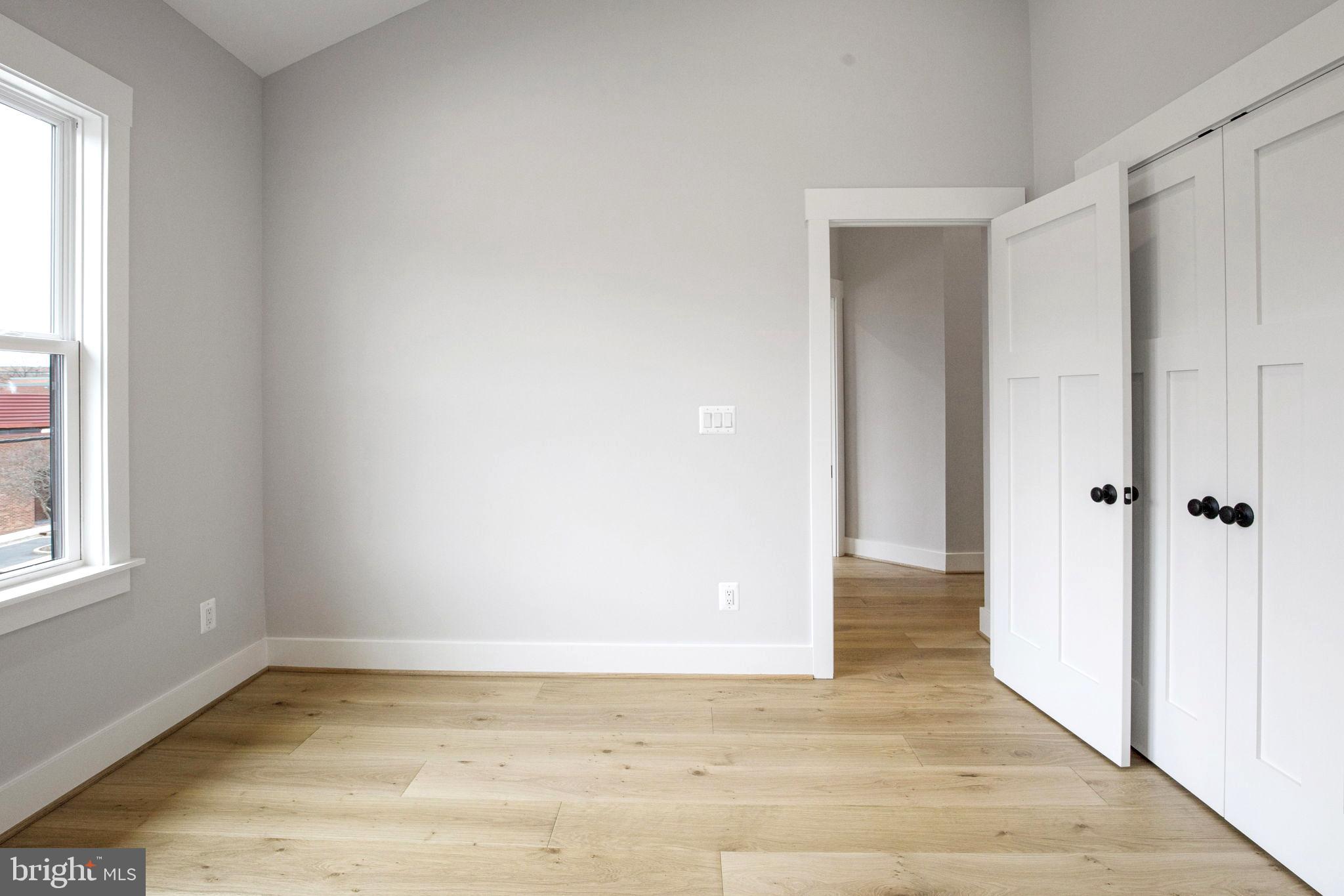 DEL RAY - Residential