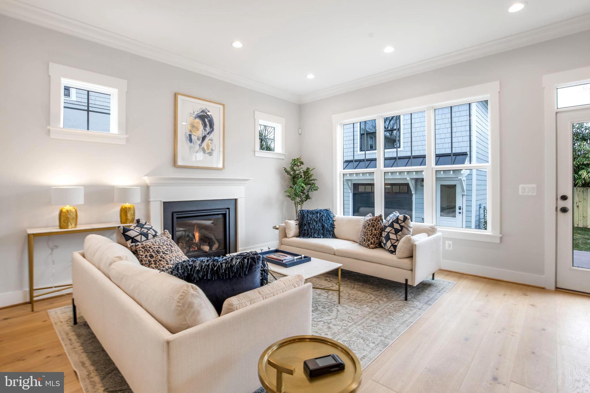 DEL RAY - Residential