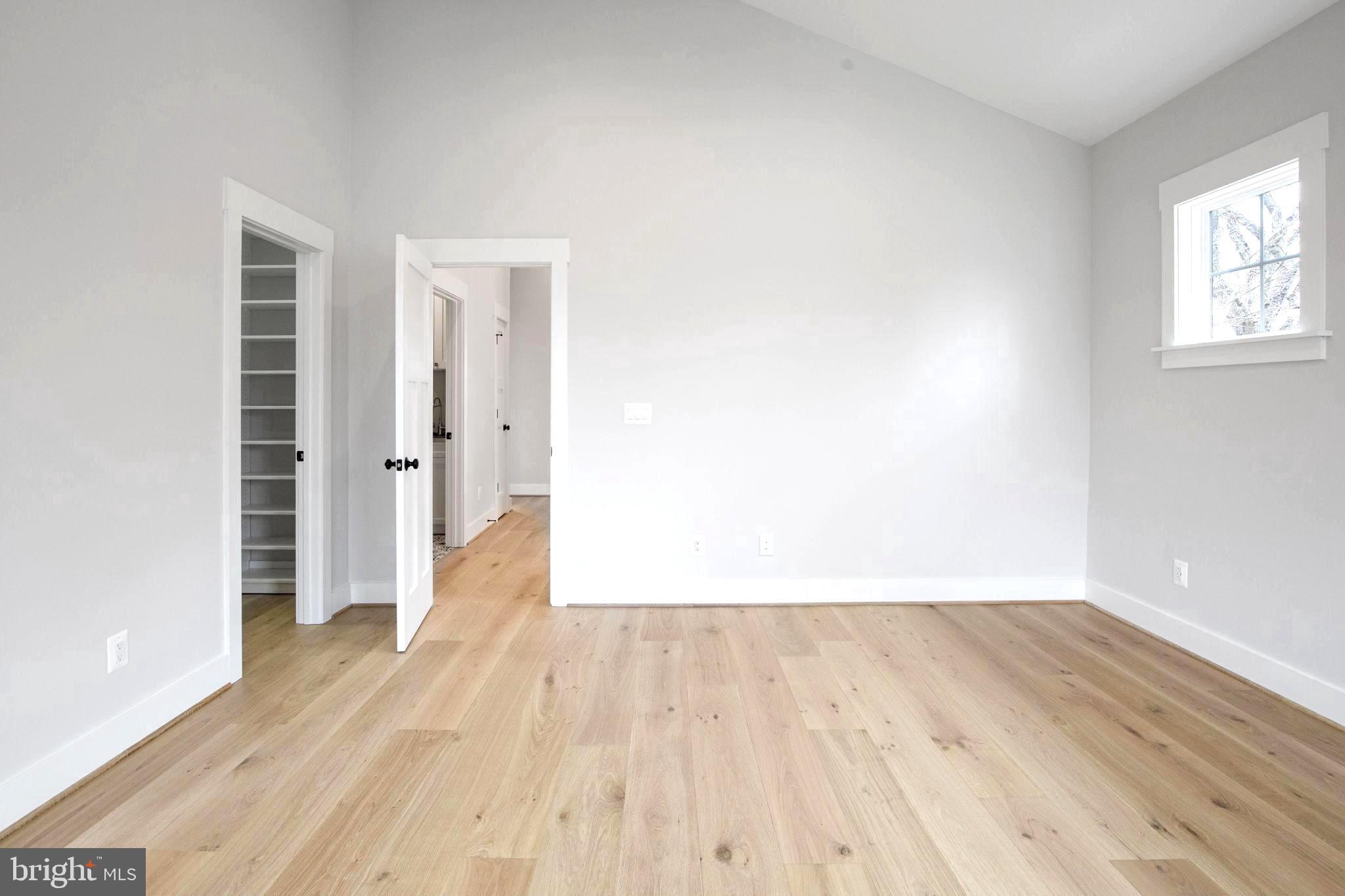 DEL RAY - Residential