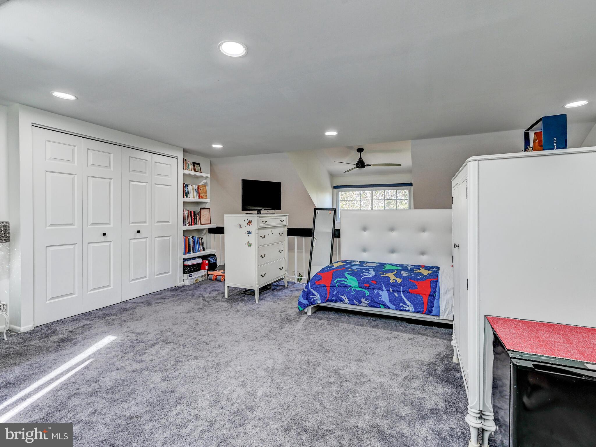 LOVETON FARMS - Residential