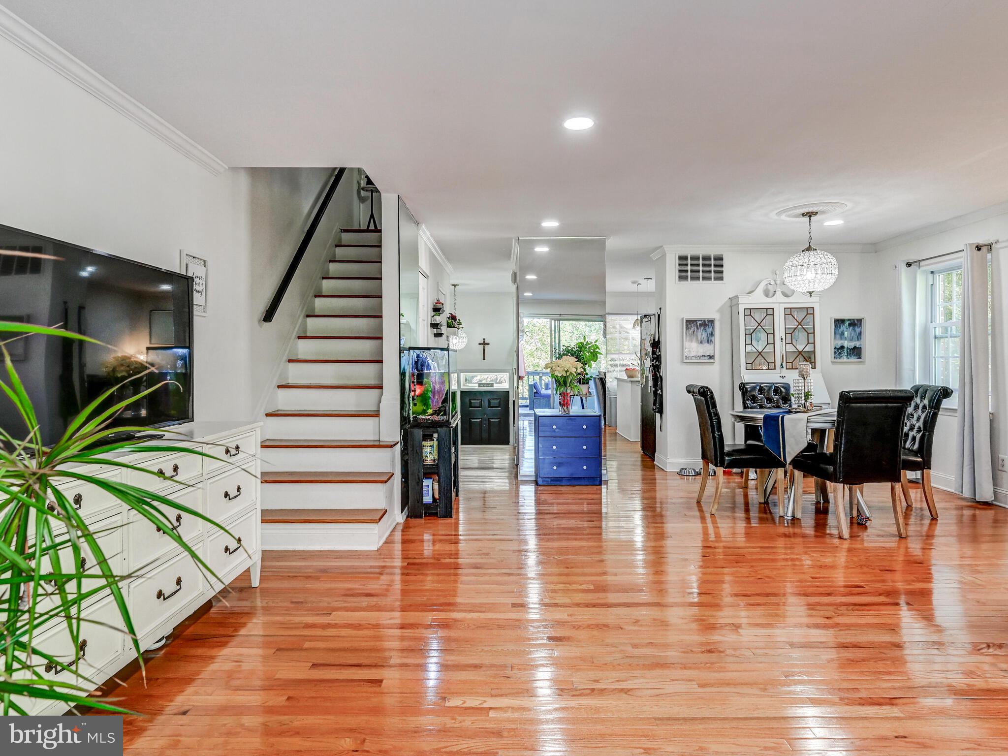 LOVETON FARMS - Residential