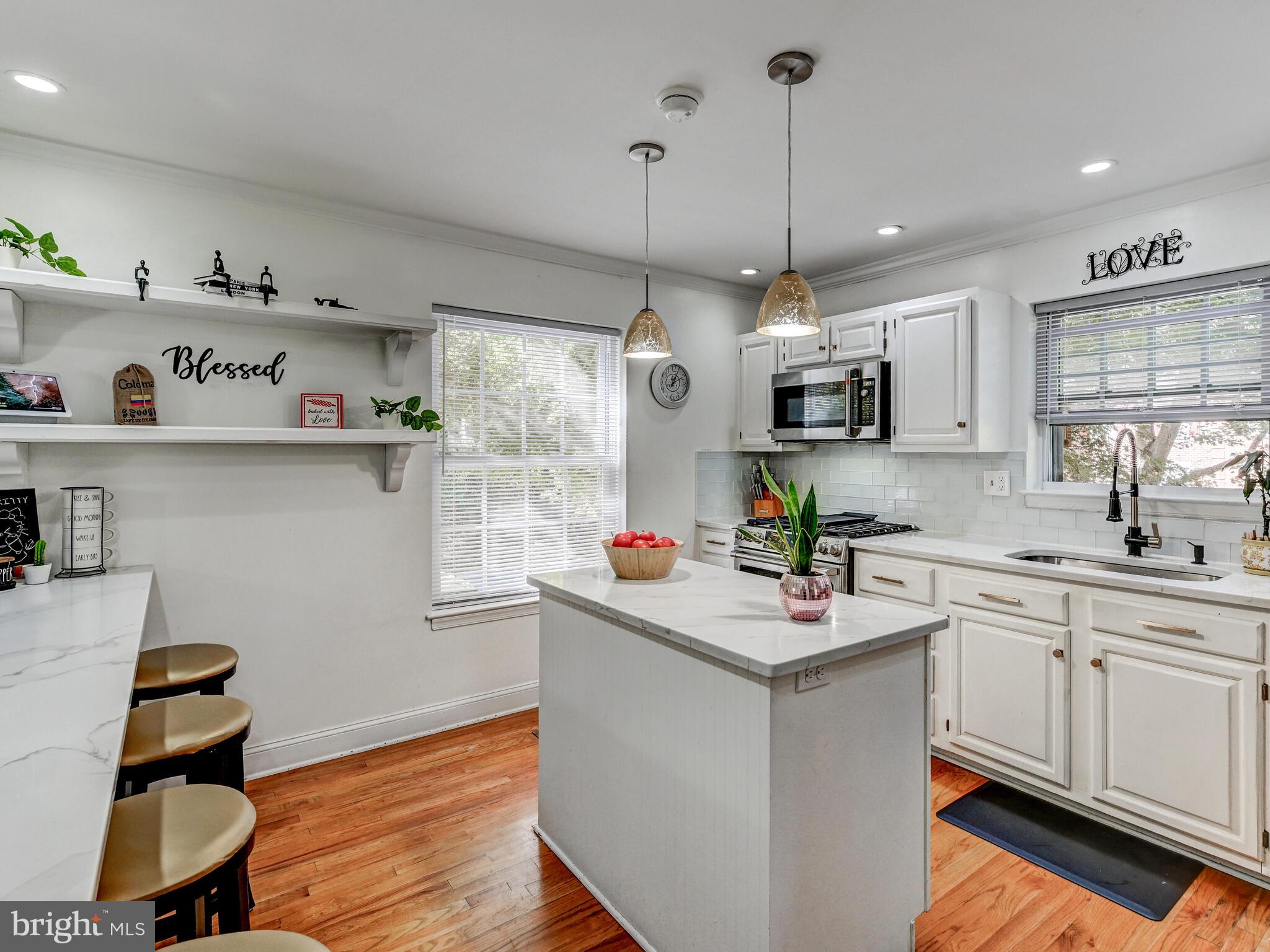 LOVETON FARMS - Residential