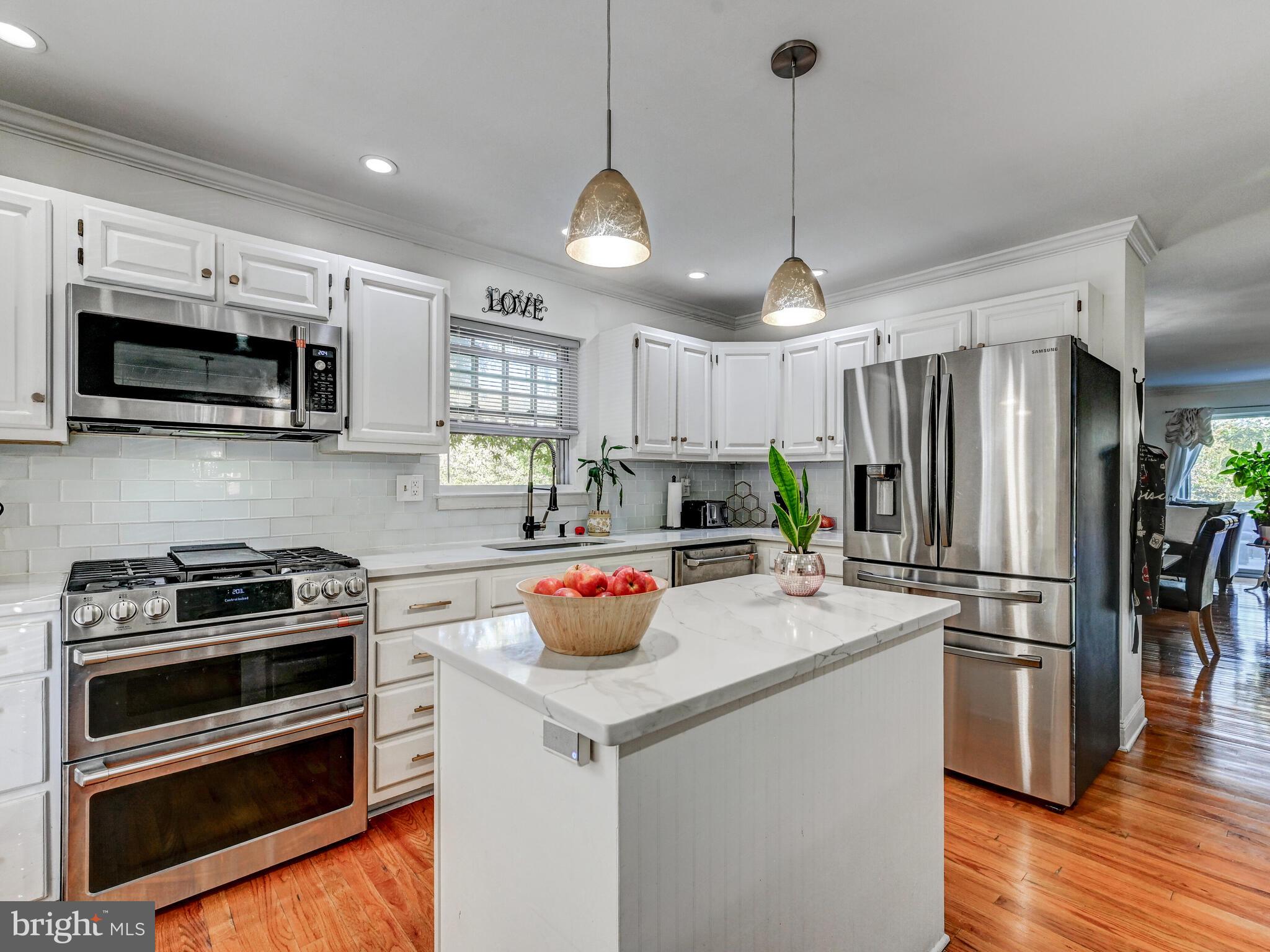 46 LOVETON FARMS COURT