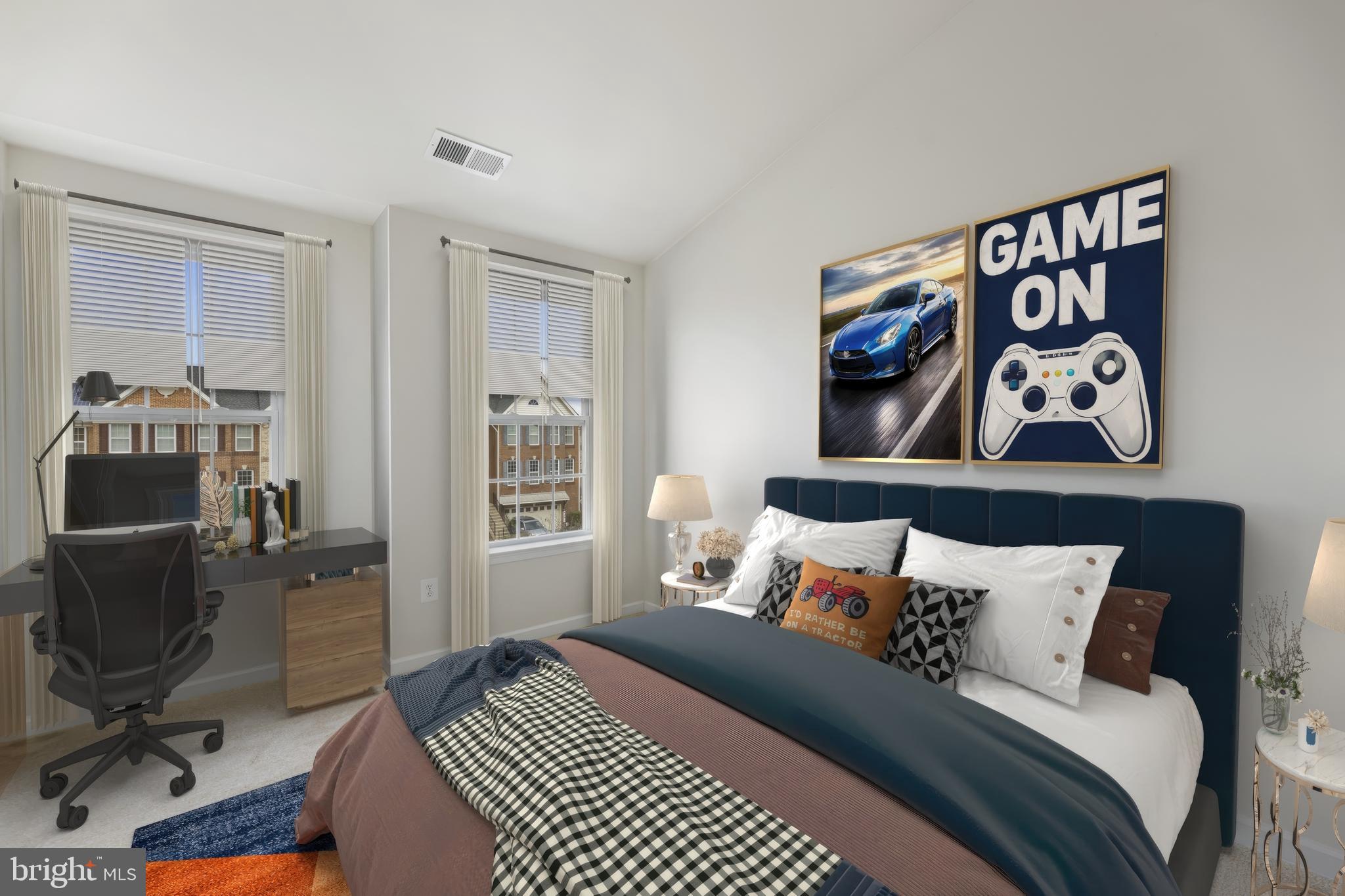 MARLBORO RIDGE - Residential