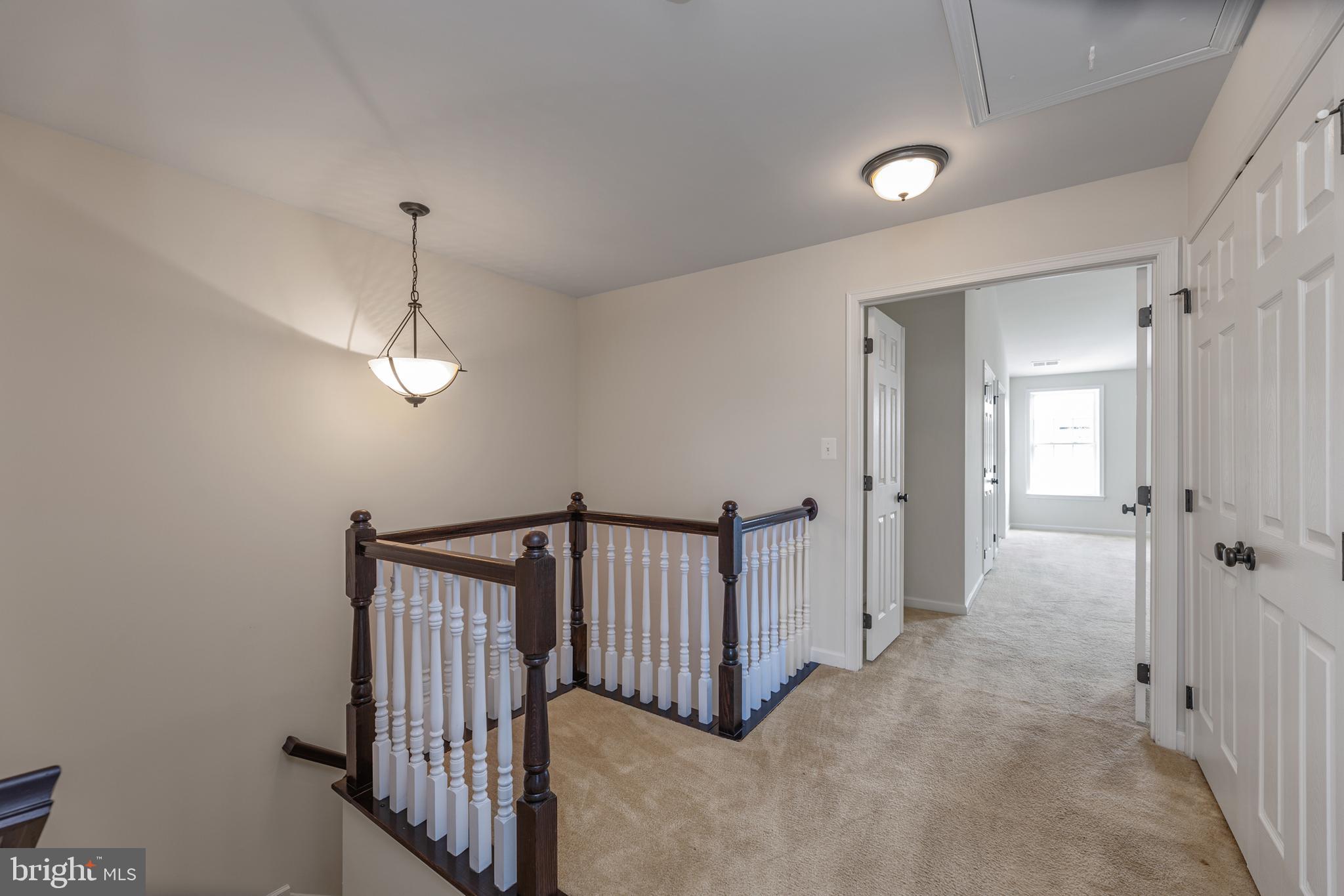 MARLBORO RIDGE - Residential