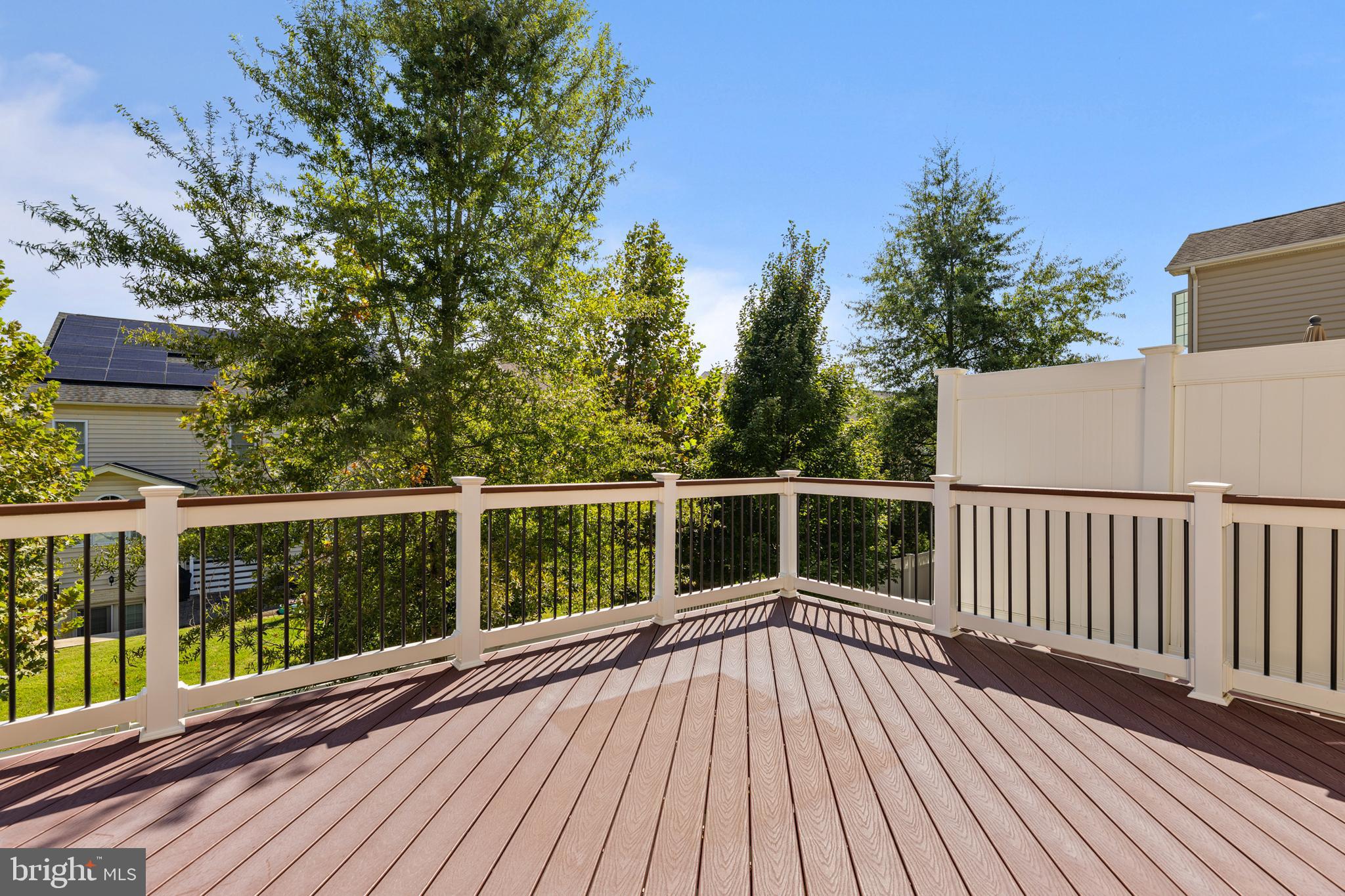 MARLBORO RIDGE - Residential