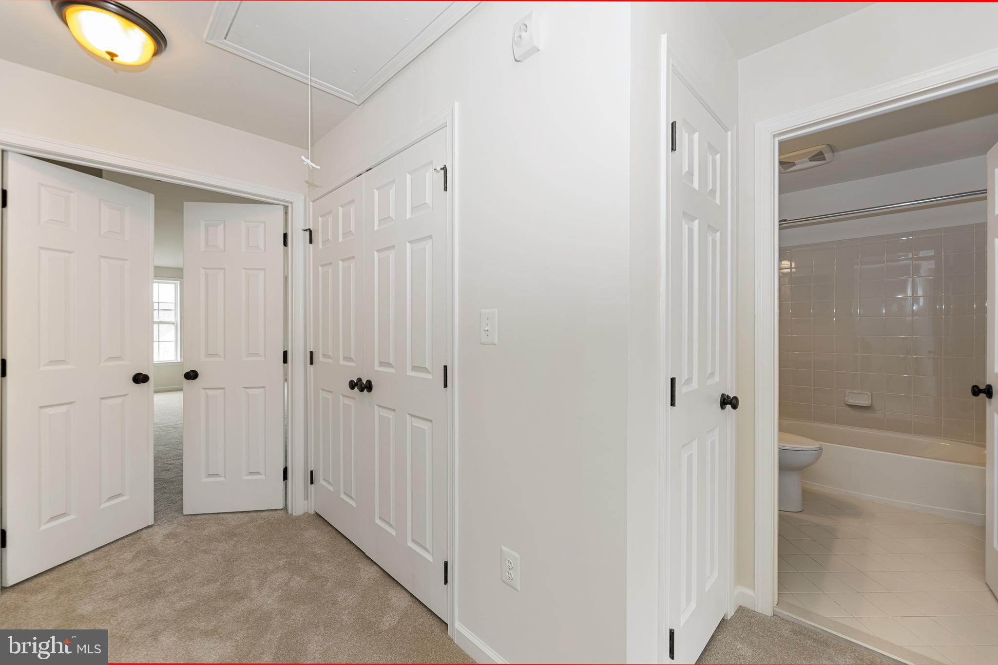 MARLBORO RIDGE - Residential