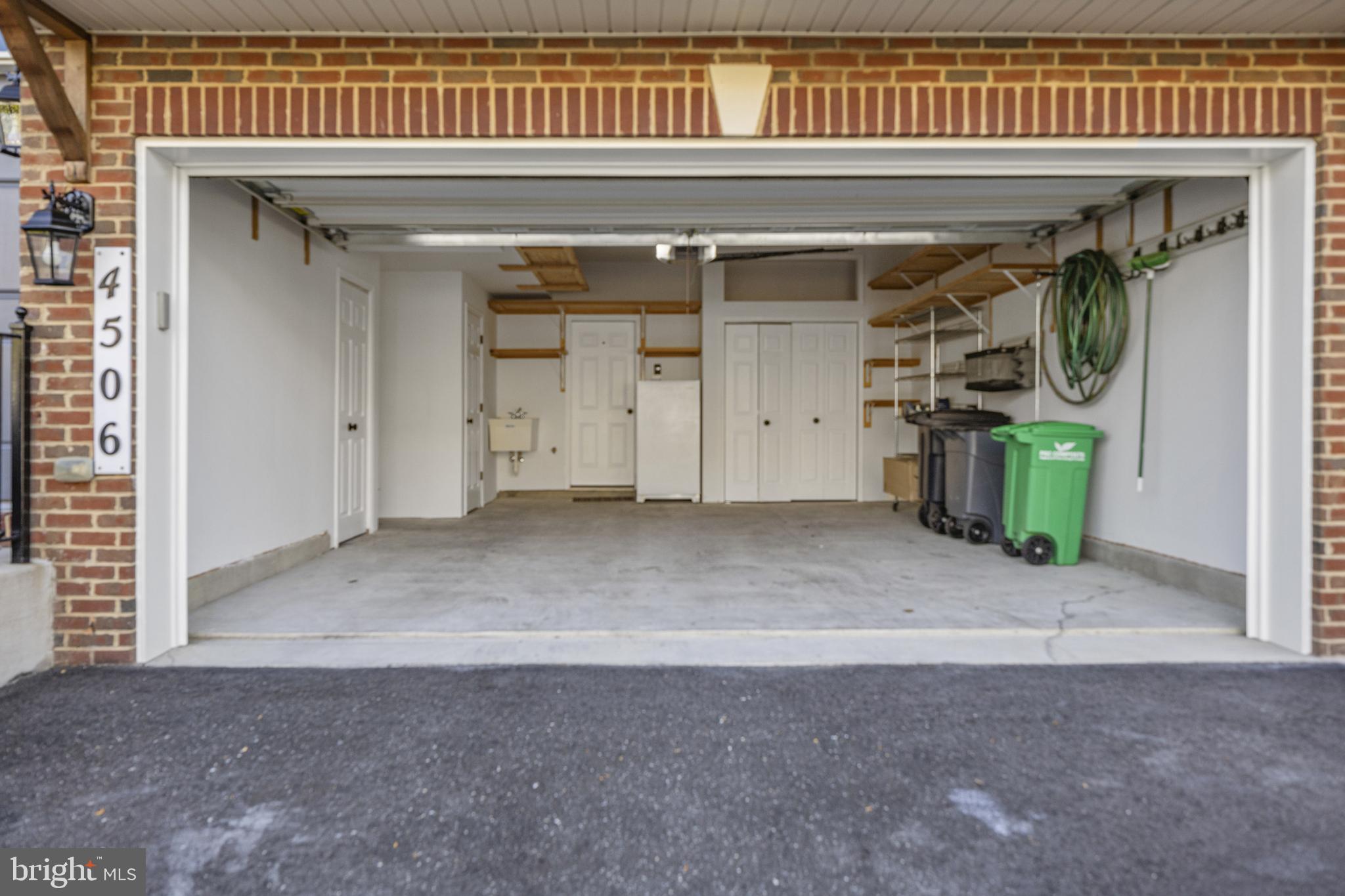 MARLBORO RIDGE - Residential